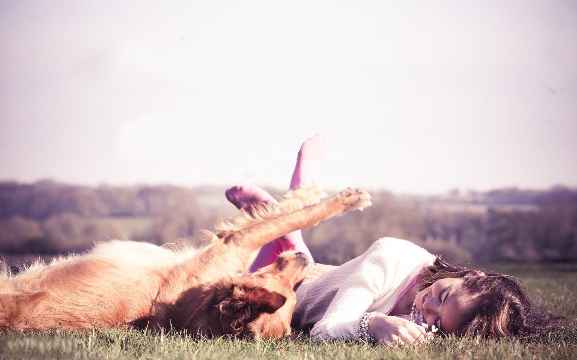 1920x1200 Girl plays with dog wallpaper and image, picture, photo