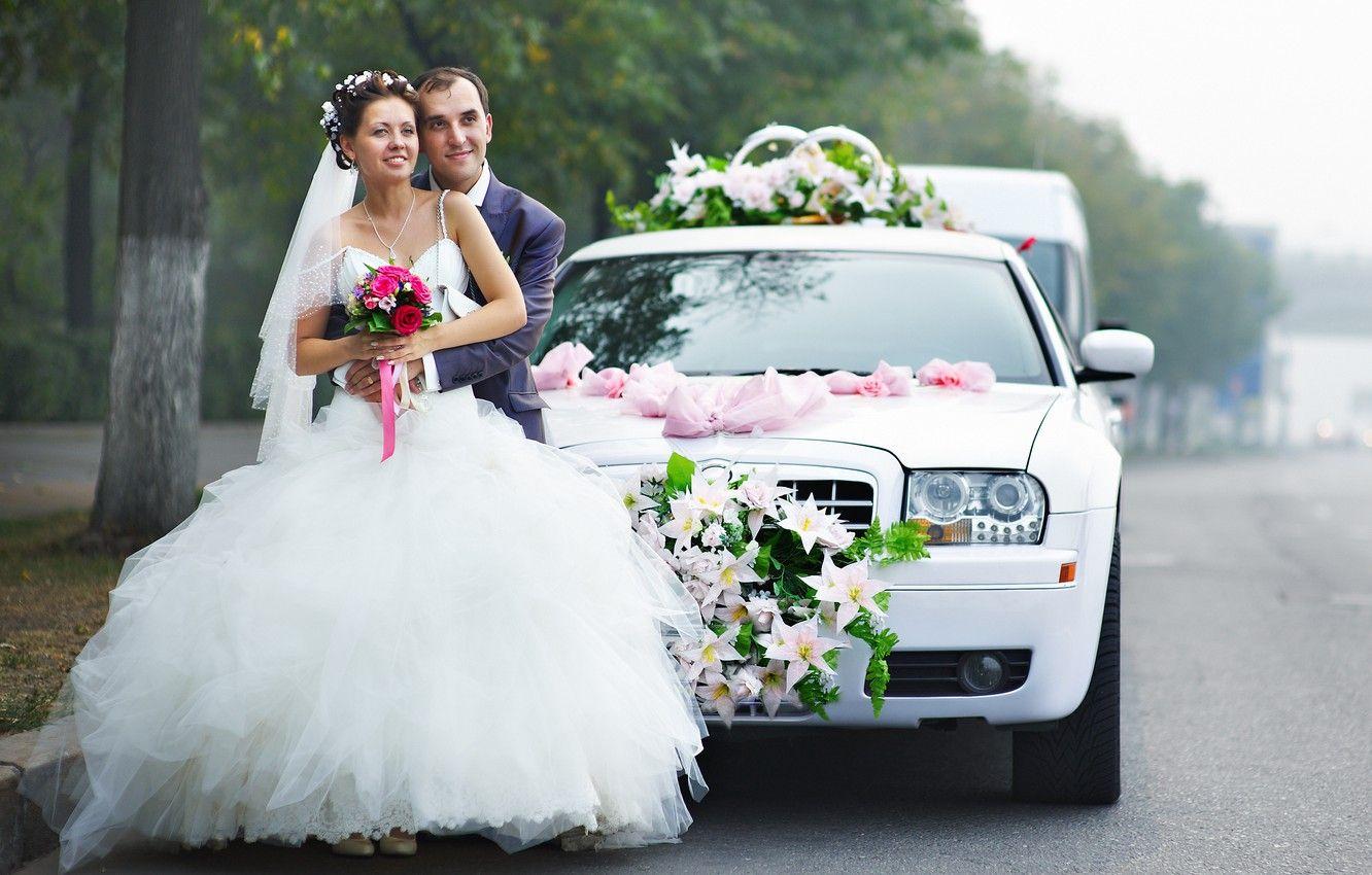 1332x850 Wallpaper decoration, bouquet, dress, car, happy, the bride, wedding, lovers, the groom, bouquet, wedding, bride, groom image for desktop, section праздники