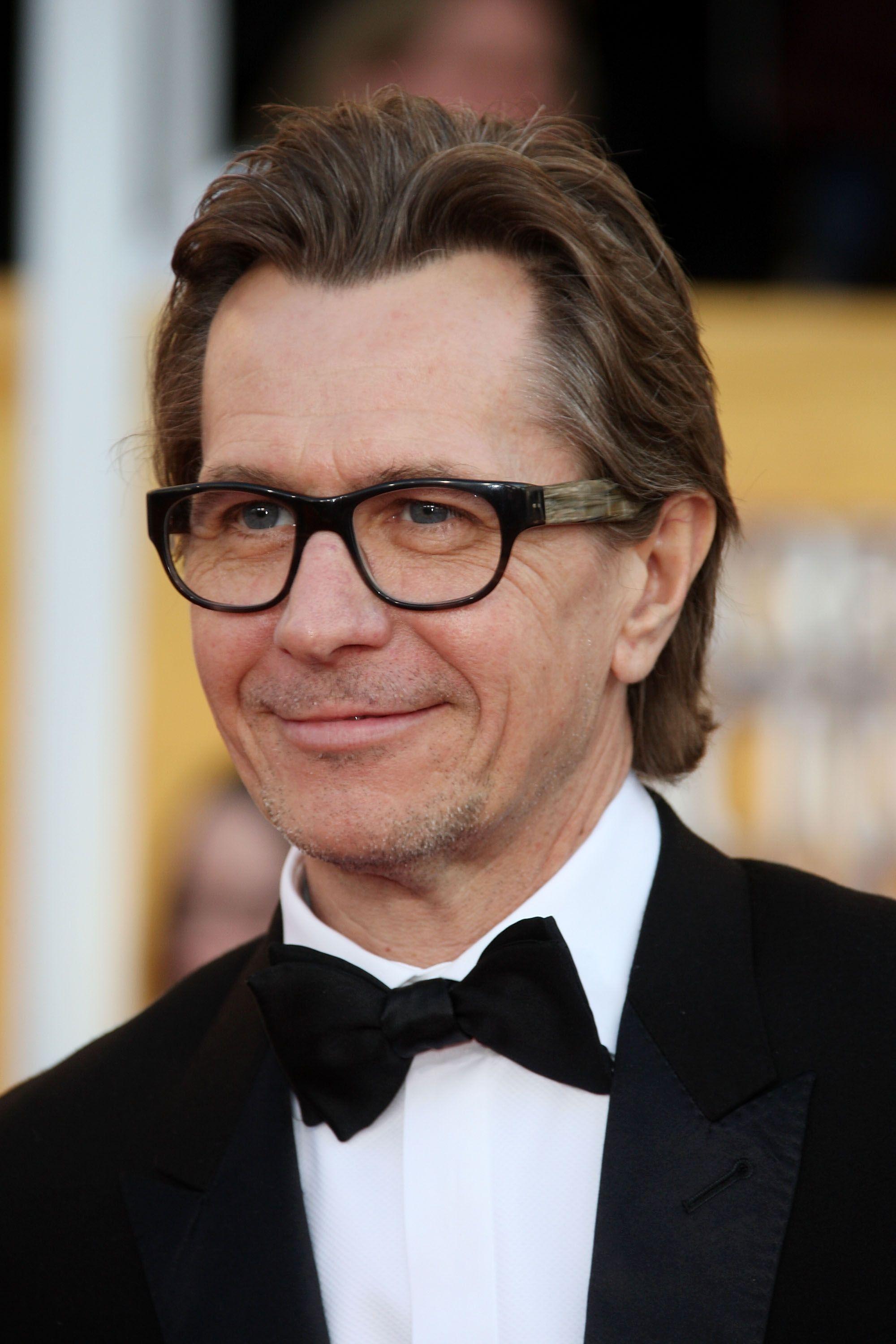 2000x3000 Wide HD Gary Oldman Wallpaper. FLGX HD.63 KB