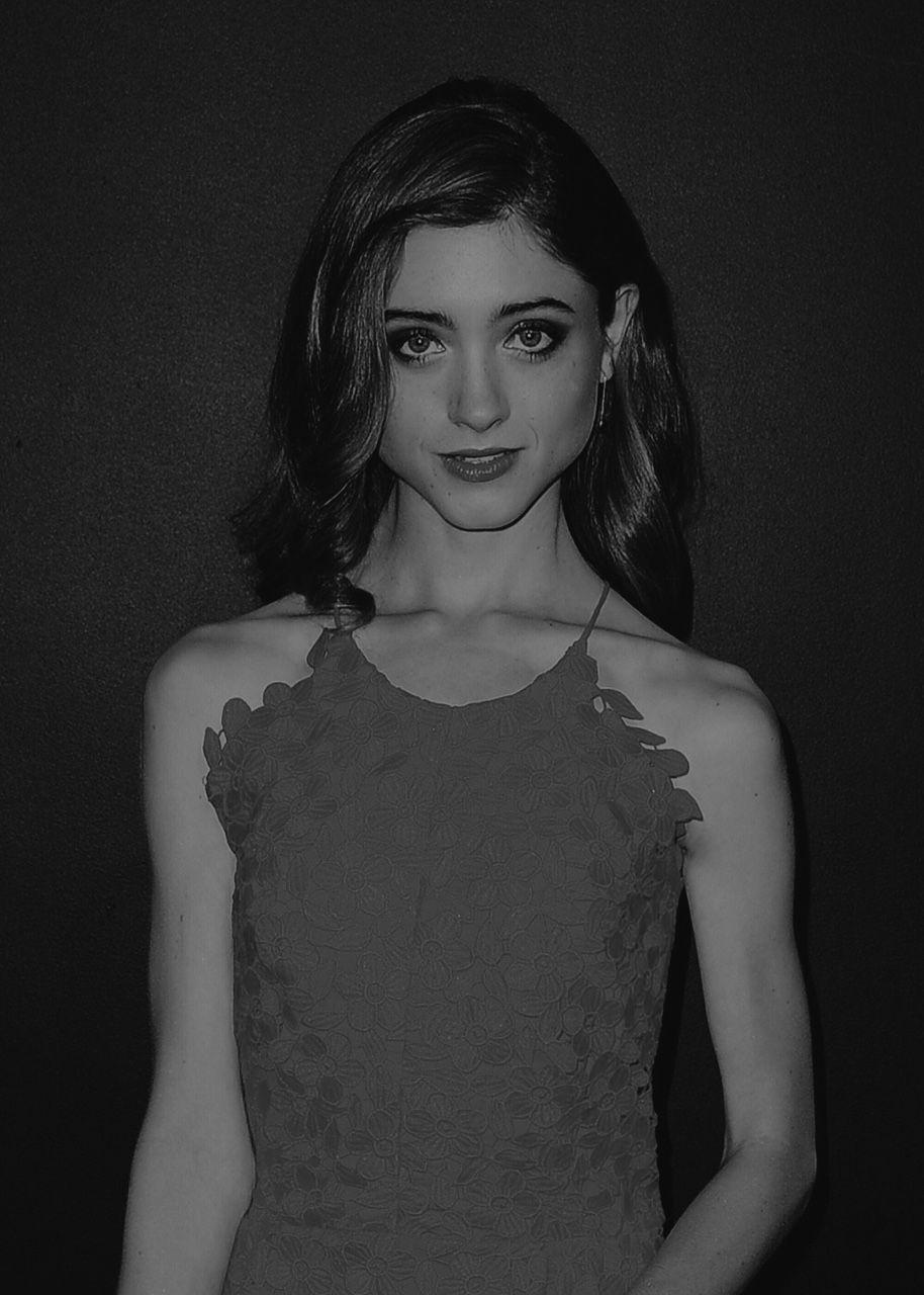 914x1280 Natalia Dyer