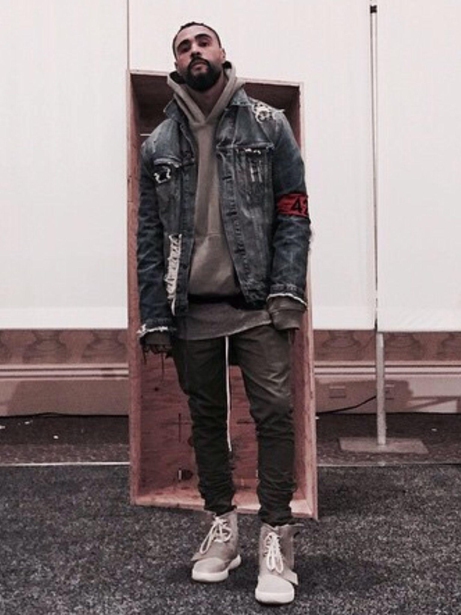 1536x2048 Jerry Lorenzo In Yeezy, Fear Of God, 424 Young Style Urban Style Mens Denim Shirt Urban Fashion 2016. Streetwear, Michael Kors, Jeans