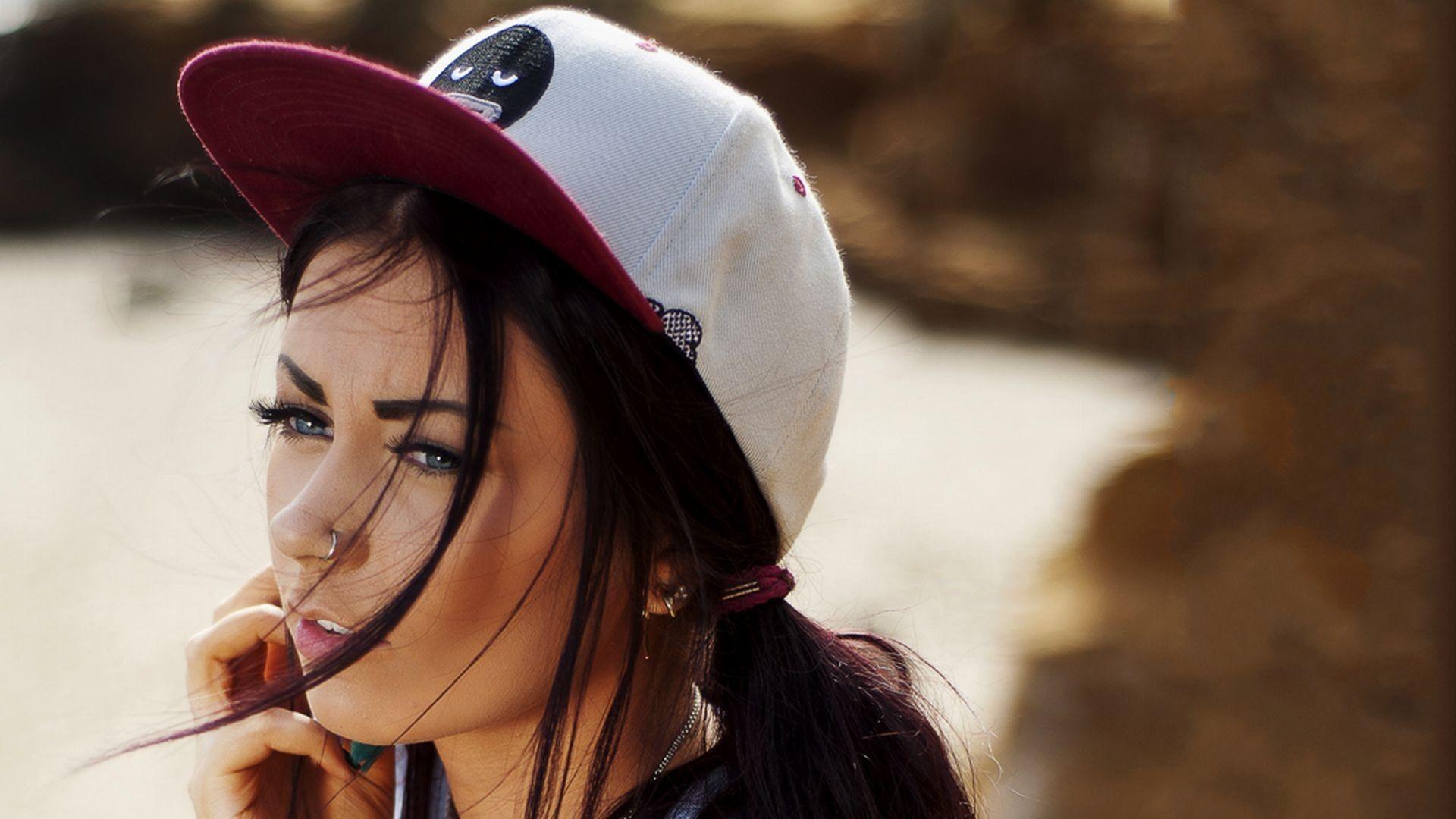 1920x1080 brunettes, women, models, piercings, nose ring, hats, nose piercing wallpaper