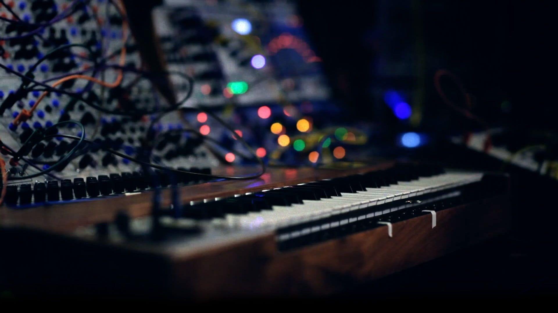 1920x1080 Moog Wallpaper