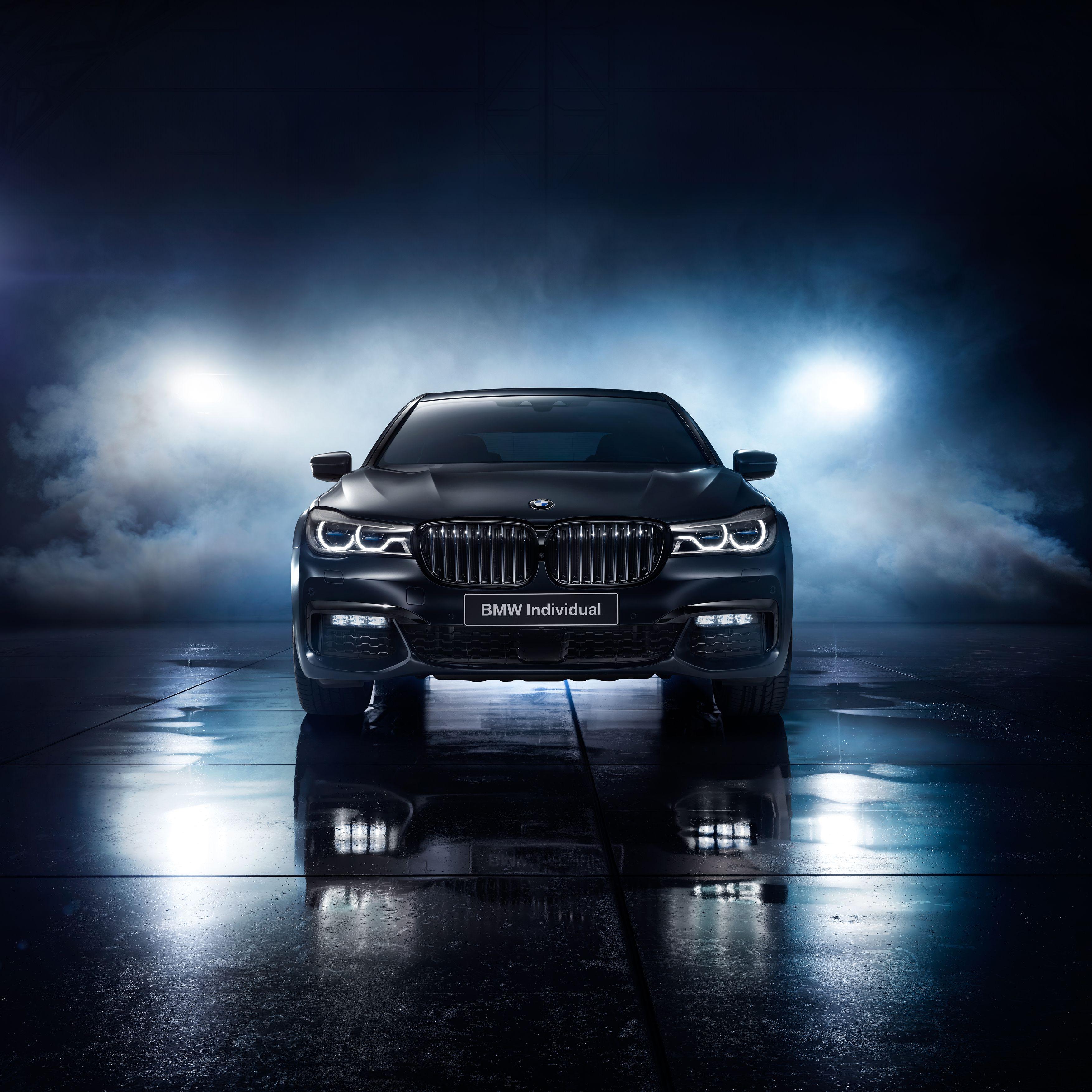 3508x3508 BMW 7 Series Wallpaper