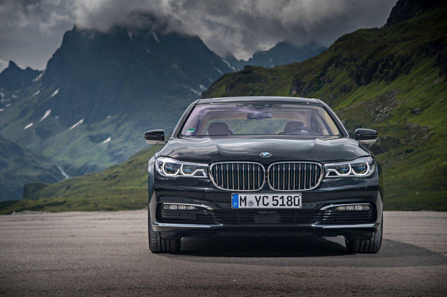 1534x1022 BMW 7 Series Wallpaper