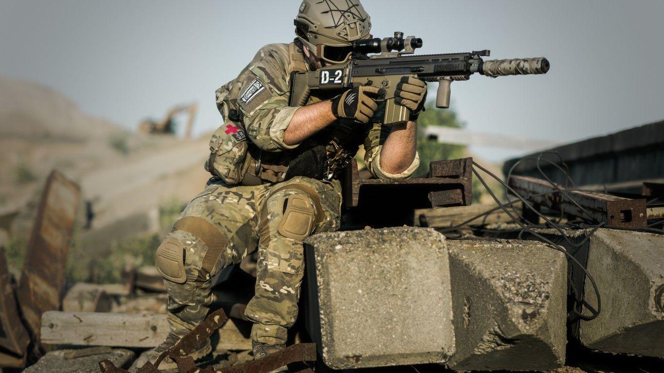 1366x768 Download 1366x768 Cosplay, Military Uniform, Rifle Wallpaper for Laptop, Notebook