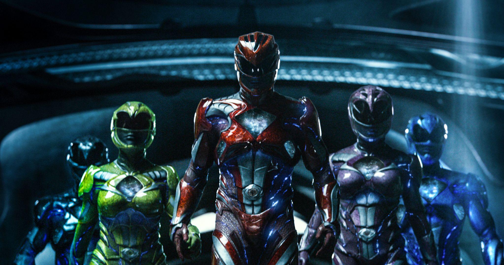 2048x1077 Power Rangers (2017)