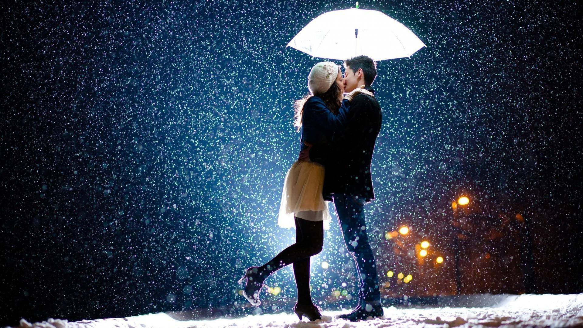 1920x1080 Winter Couples Kissing Wallpaper