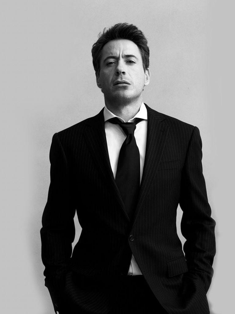 768x1024 Robert Downey Junior Black Suit iPad wallpaper