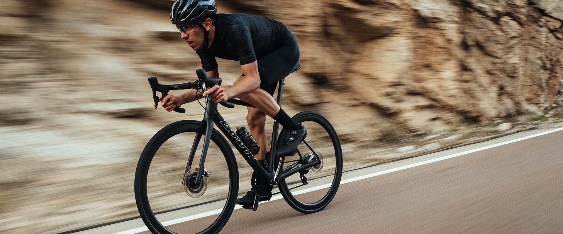 1920x800 TCR Advanced SL Disc (2021). Giant Bicycles Canada