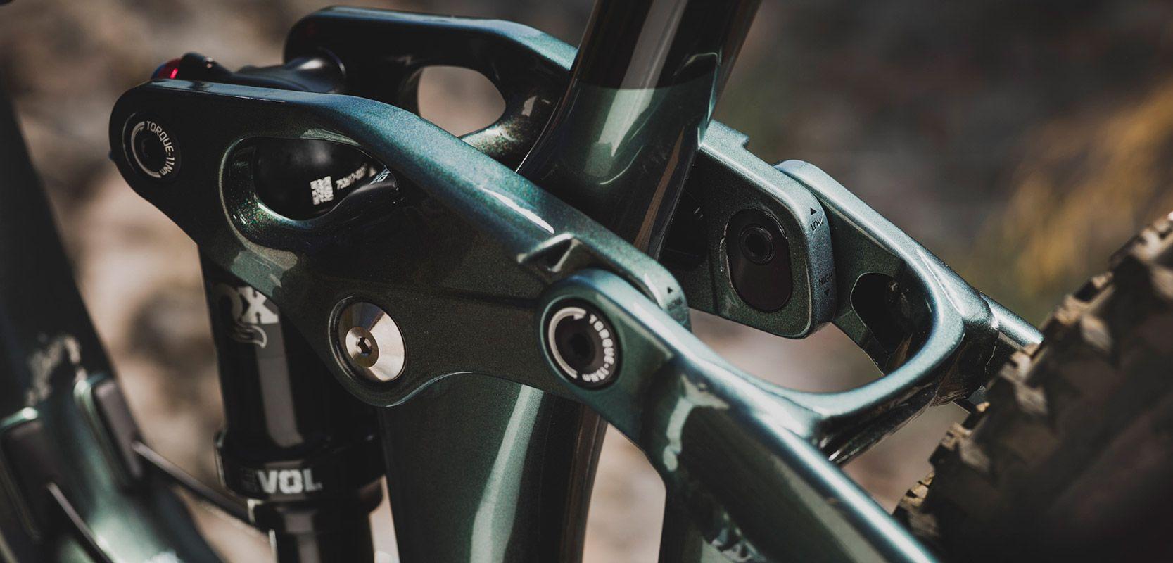 1667x800 Maestro Flip Chip. Giant Bicycles Canada