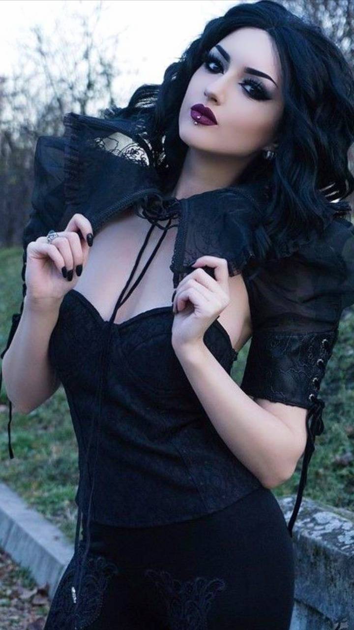720x1280 Gothic girl wallpaper