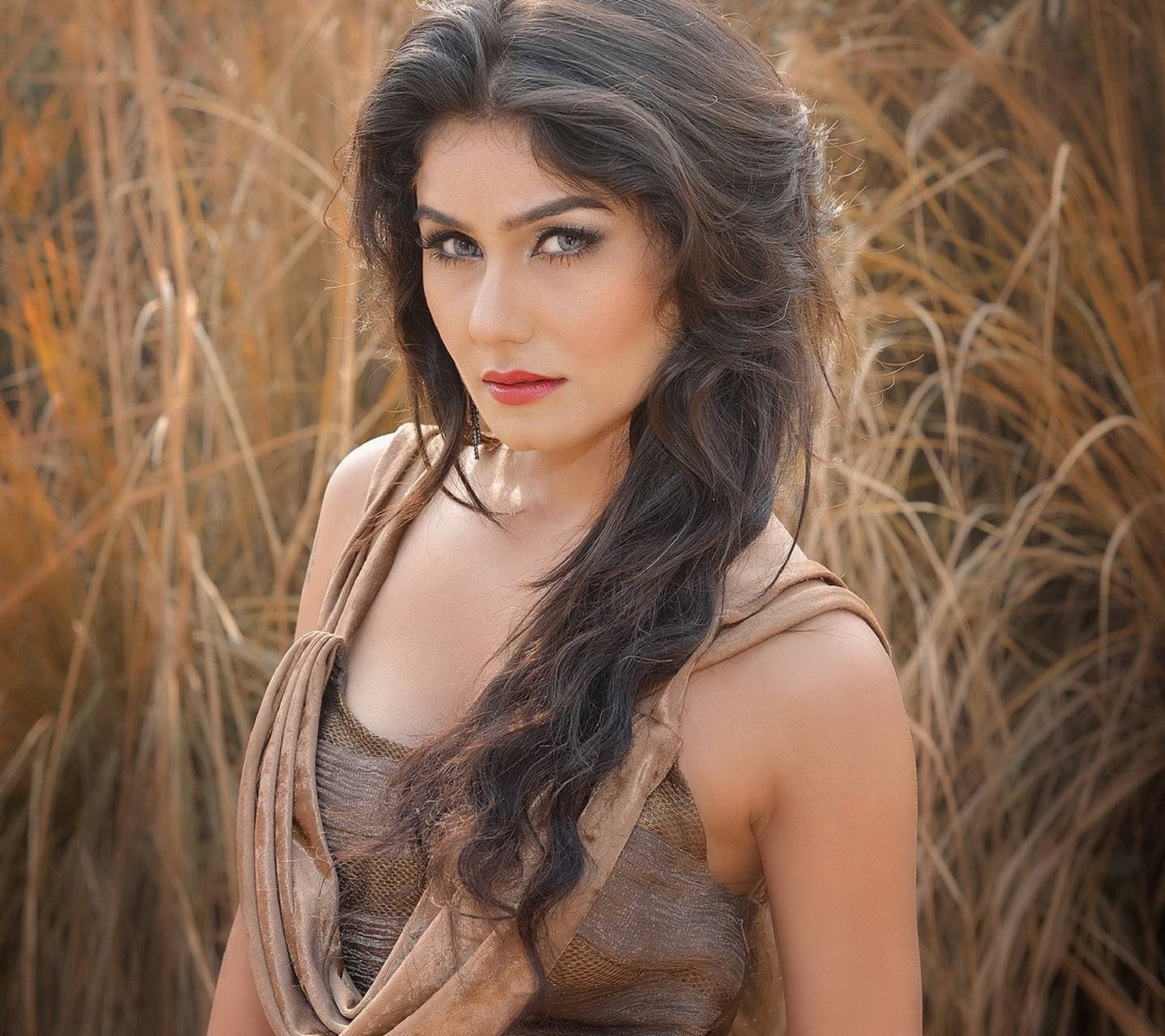 1440x1280 Kangna Sharma wallpaper