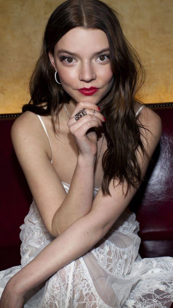 720x1280 Wonderful Wallpaper Red Lips Beautiful Anya Taylor Joy Wallpaper. Anya Taylor Joy, Beautiful, Celebrity Wallpaper