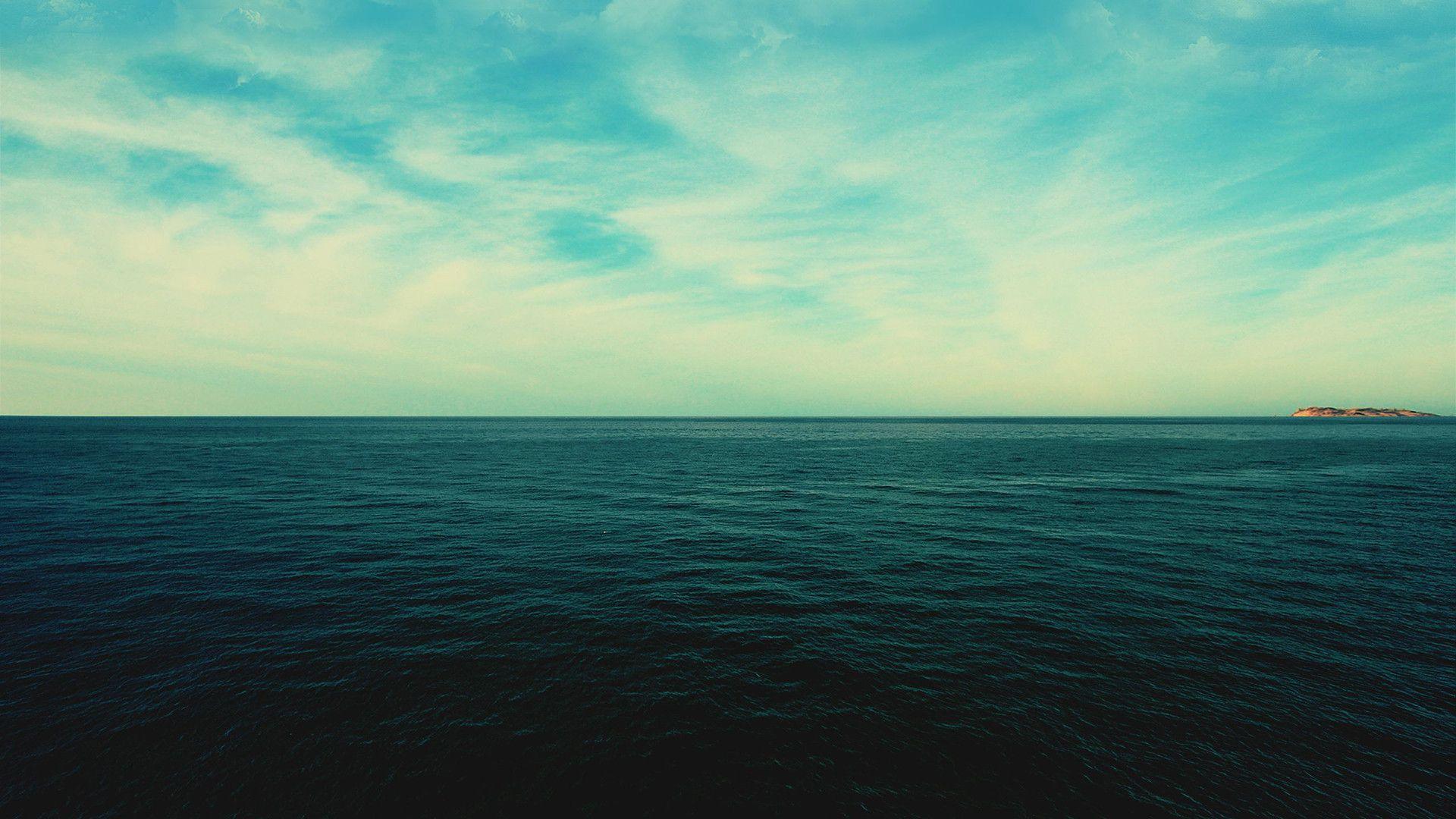 1920x1080 My entire wallpaper folder. Nothing below 1080p AFAIK