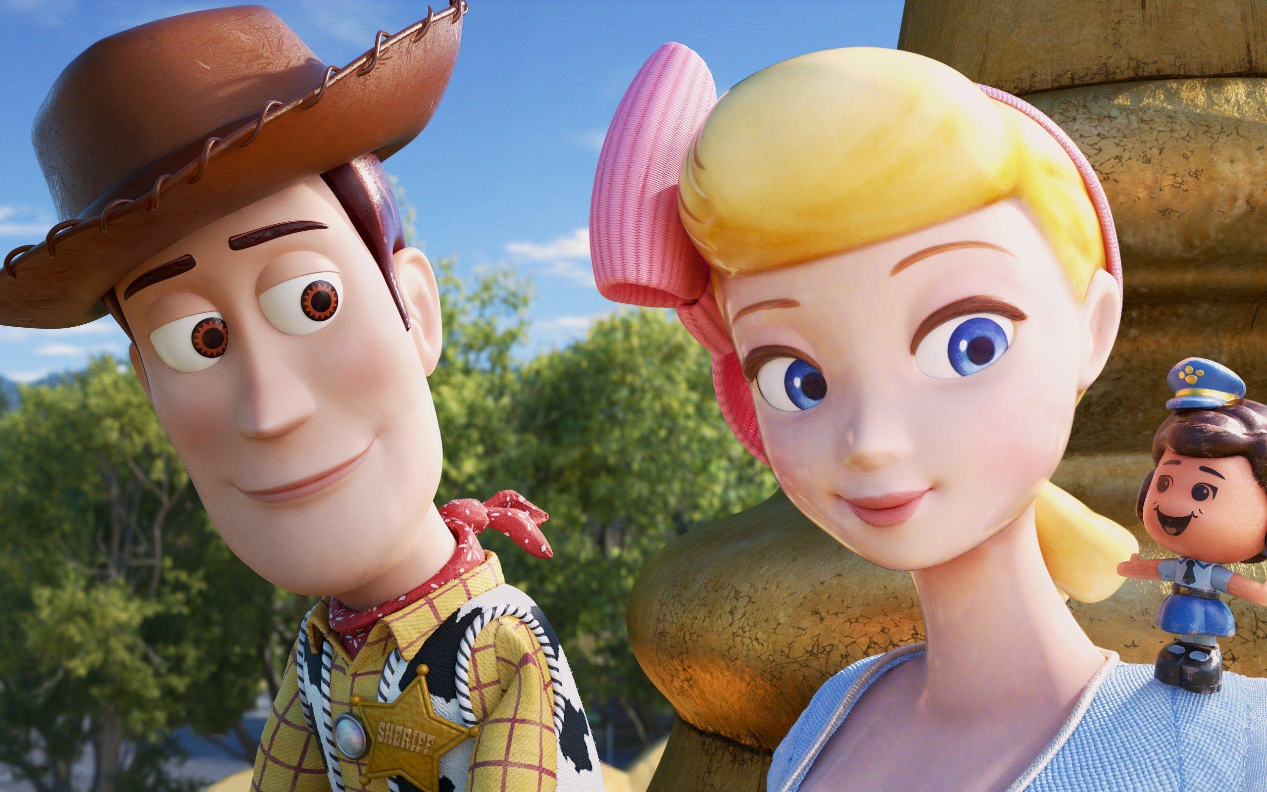 2560x1600 Toy Story 4 Woody Bo Peep Giggle McDimples 8K Wallpaper