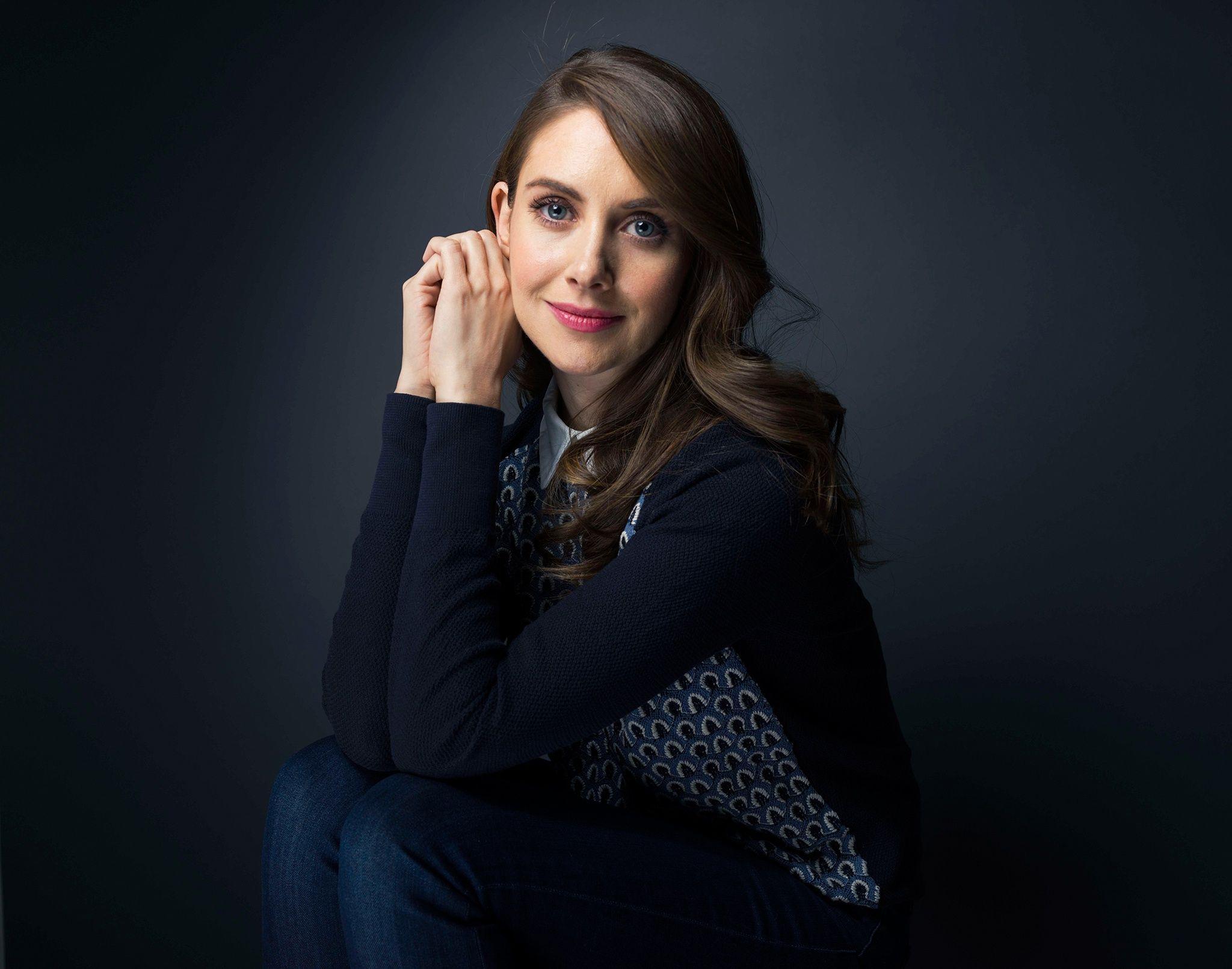 2048x1611 Alison Brie Wallpaper, Picture, Image