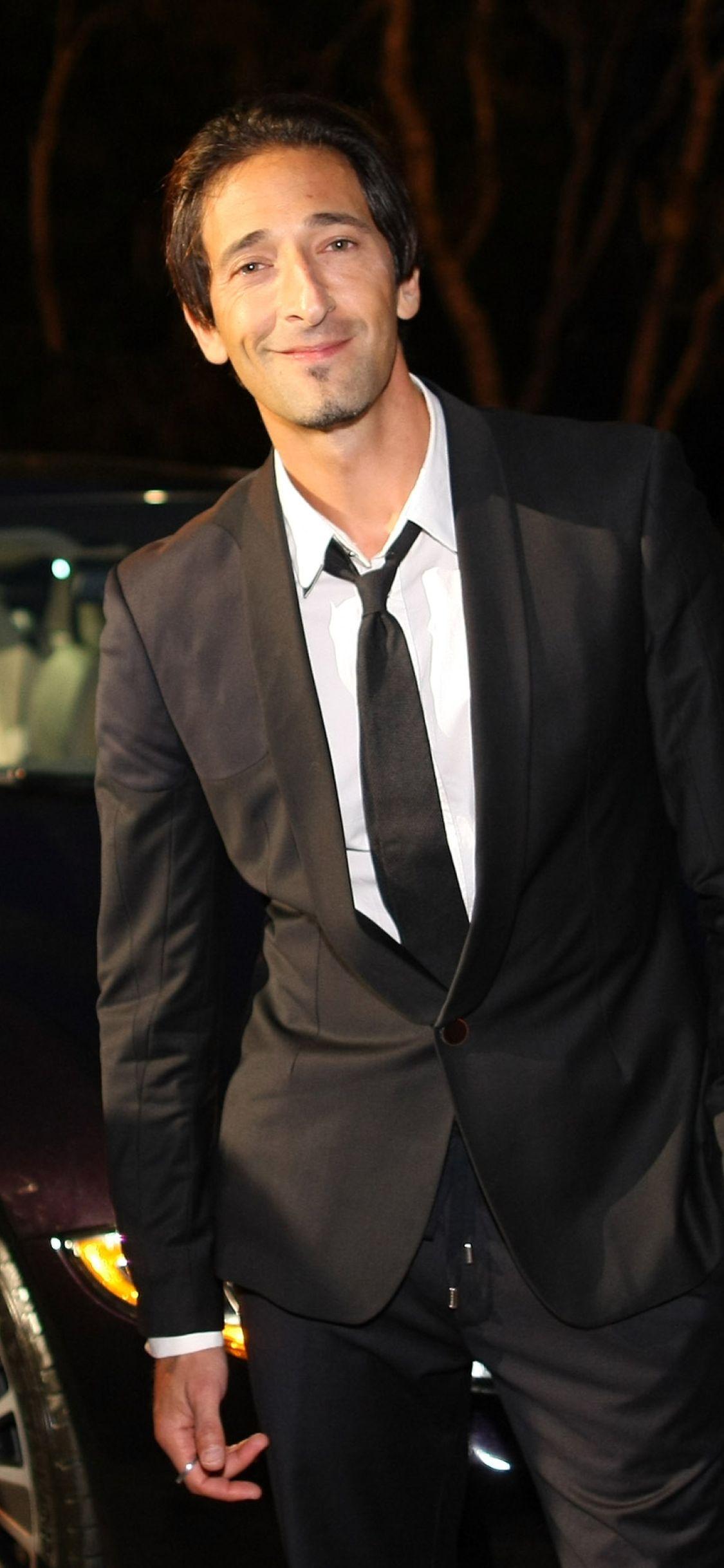 1125x2436 Adrien Brody HD Wallpaper iPhone XS, iPhone iPhone X Wallpaper, HD Celebrities 4K Wallpaper, Image, Photo and Background