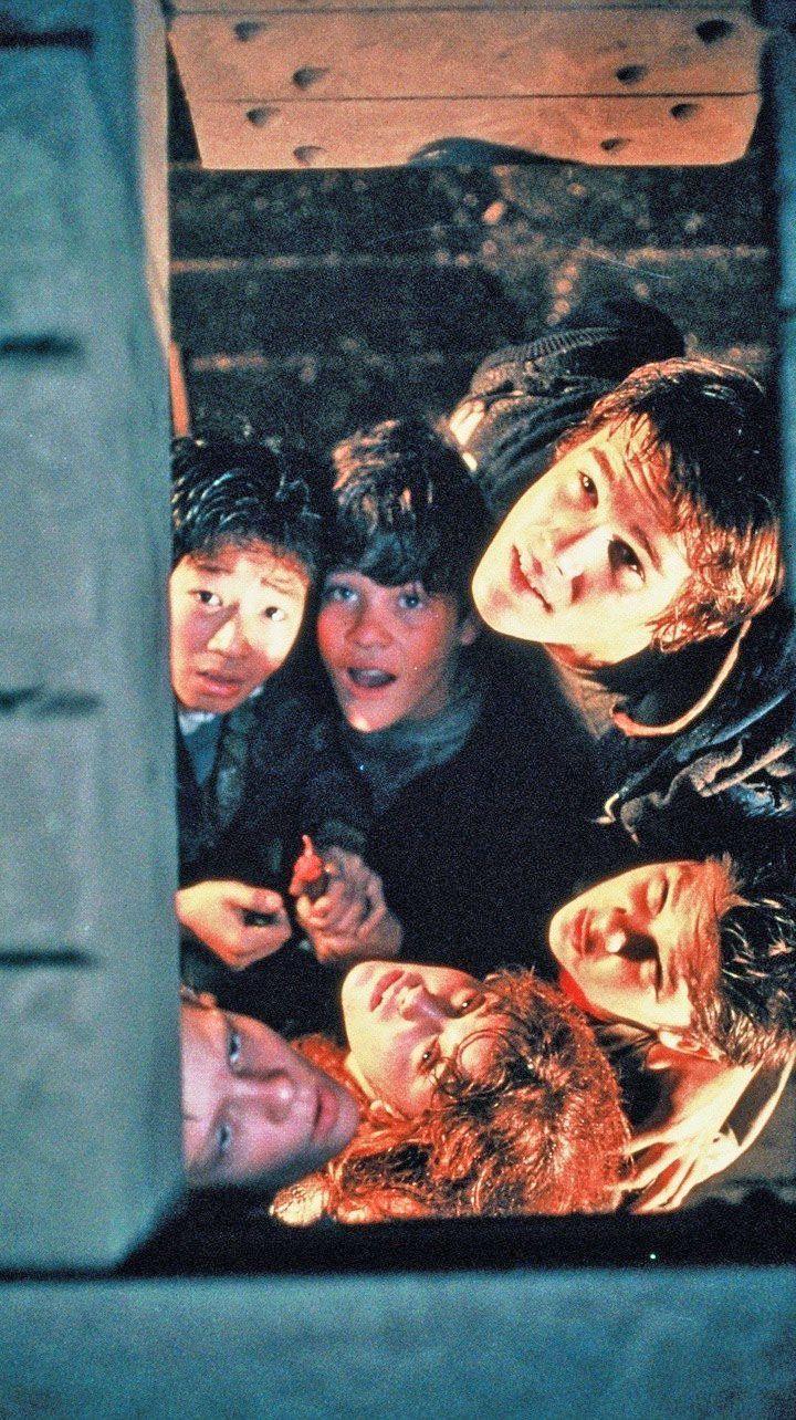 720x1284 The Goonies (1985). Goonies movie, Goonies, Les goonies