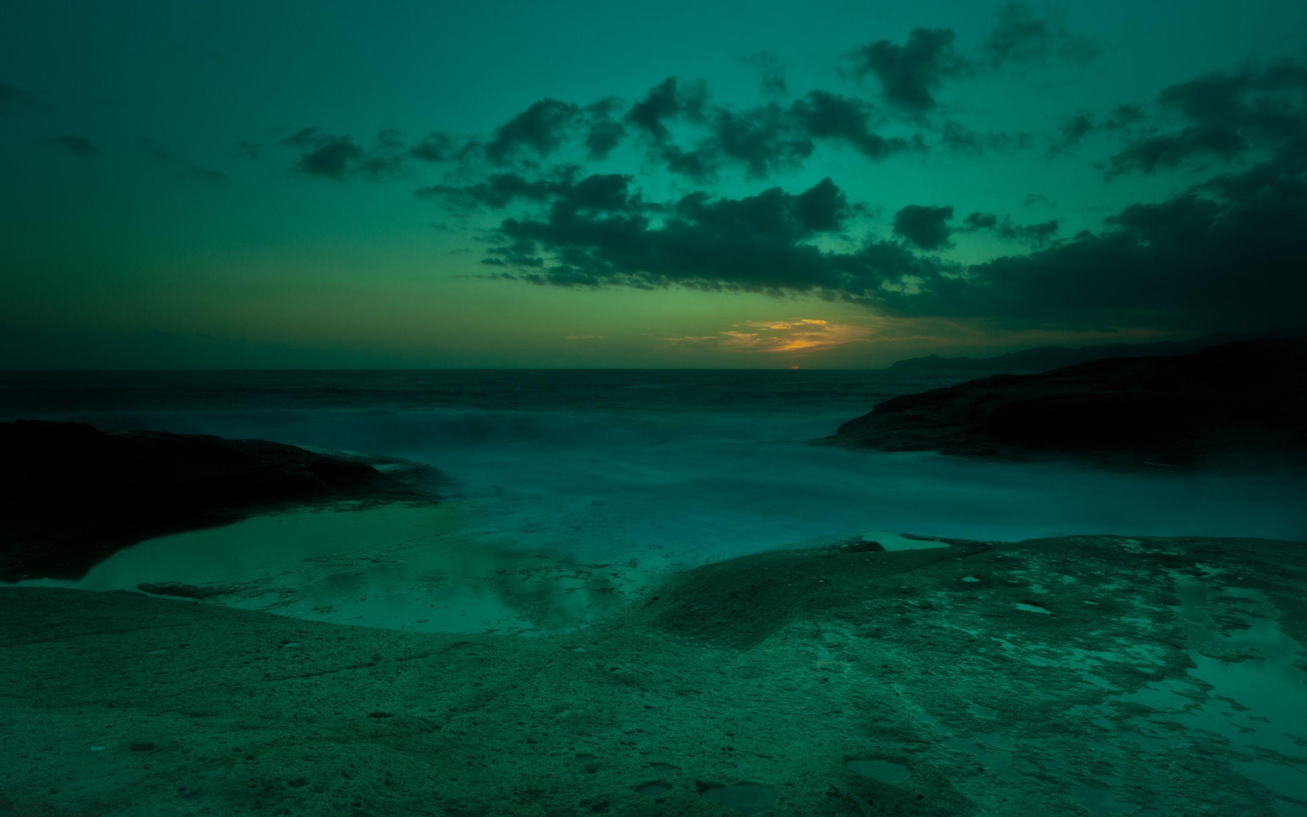 2560x1600 Green Sunset
