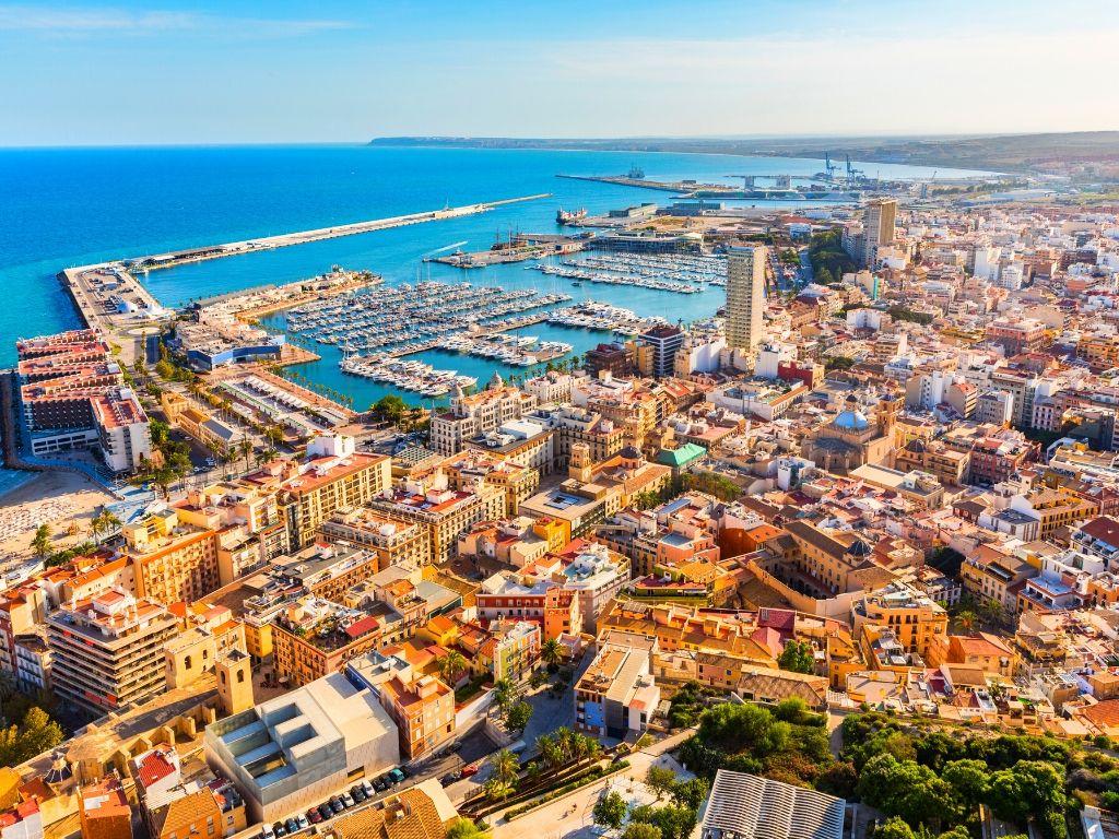 1024x768 Alicante, Spain