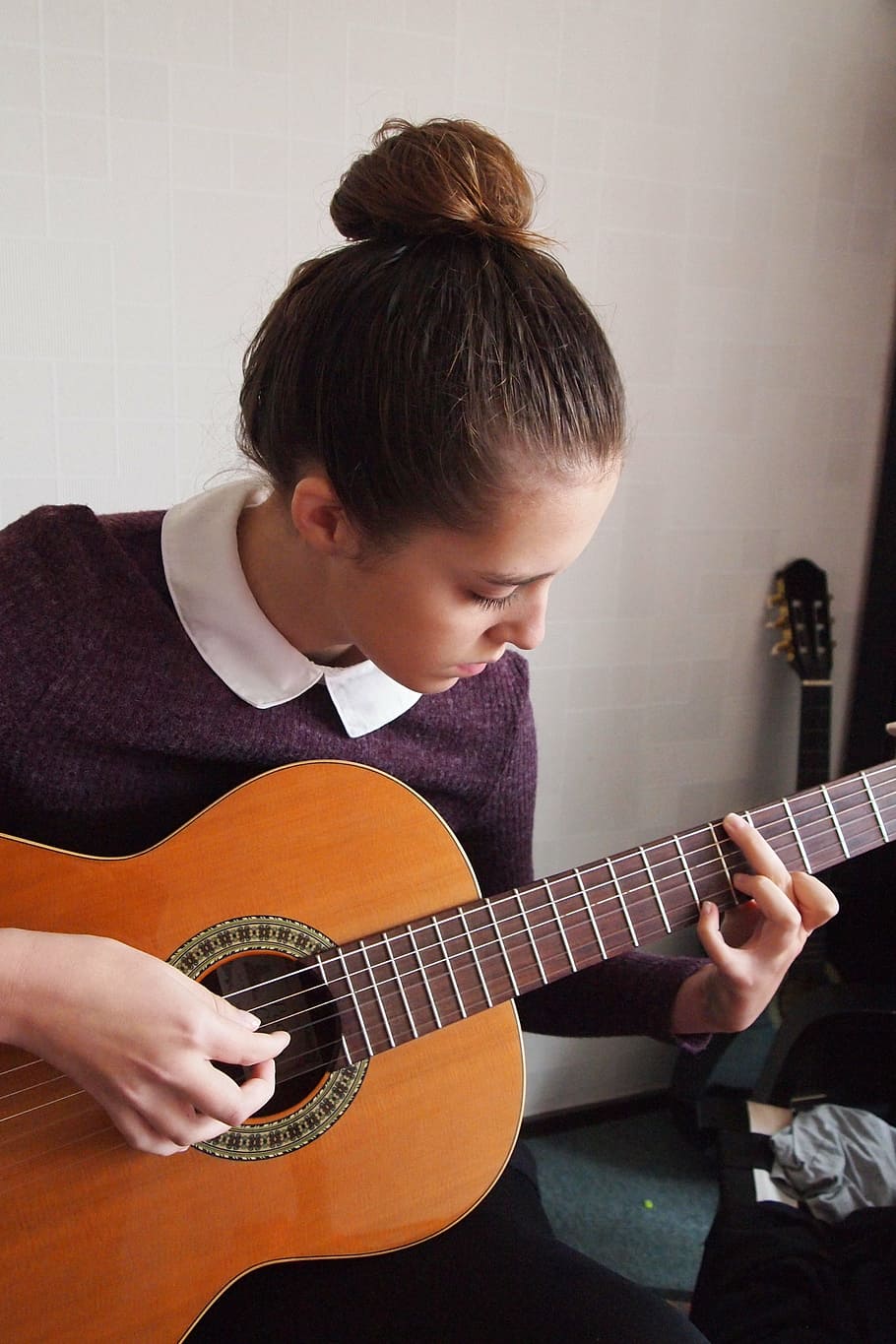 910x1365 HD wallpaper: girl, guitar, strings, spanish guitar, music, hands, long hair