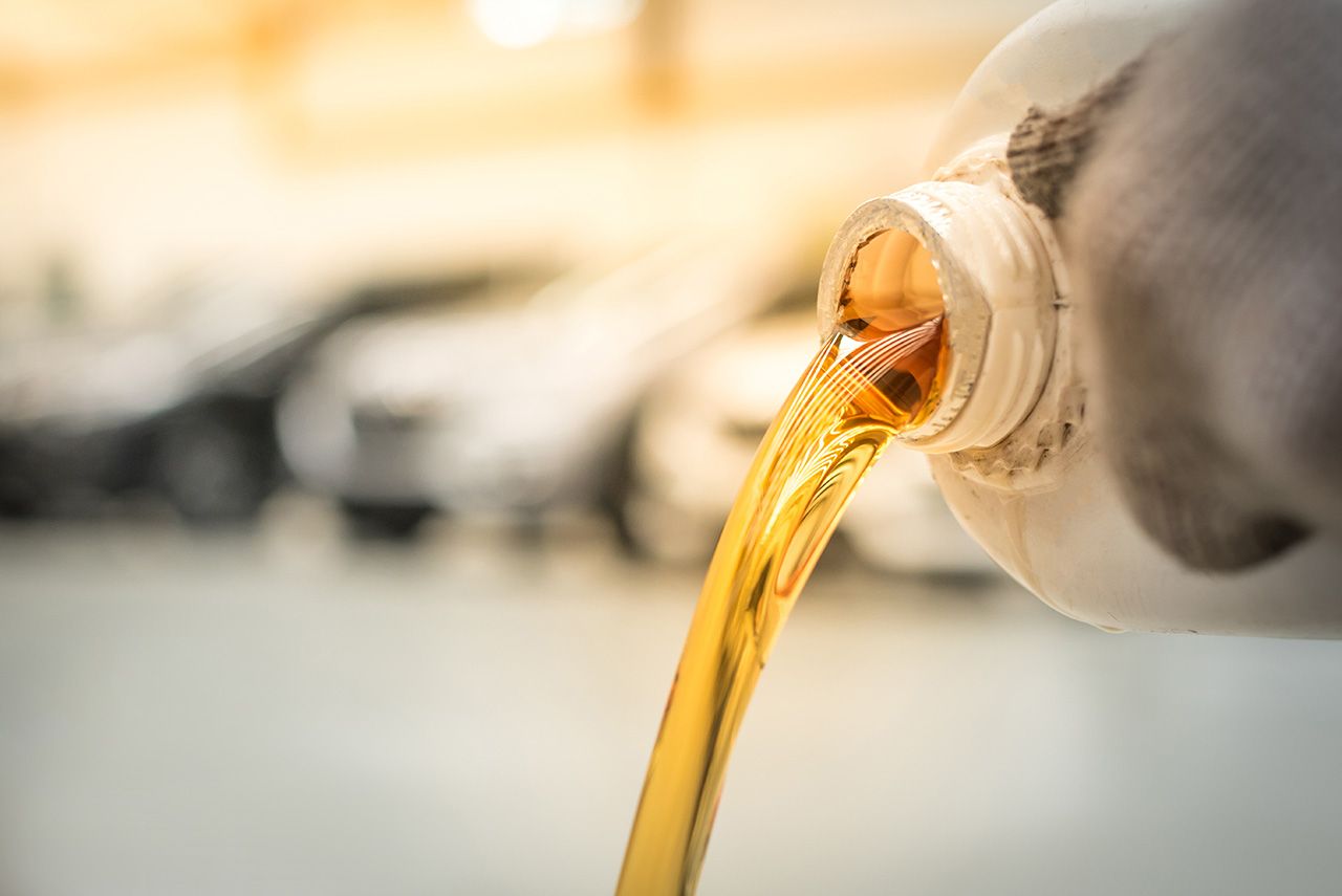 1280x855 How Does Hot Weather Affect Your Engine Oil?