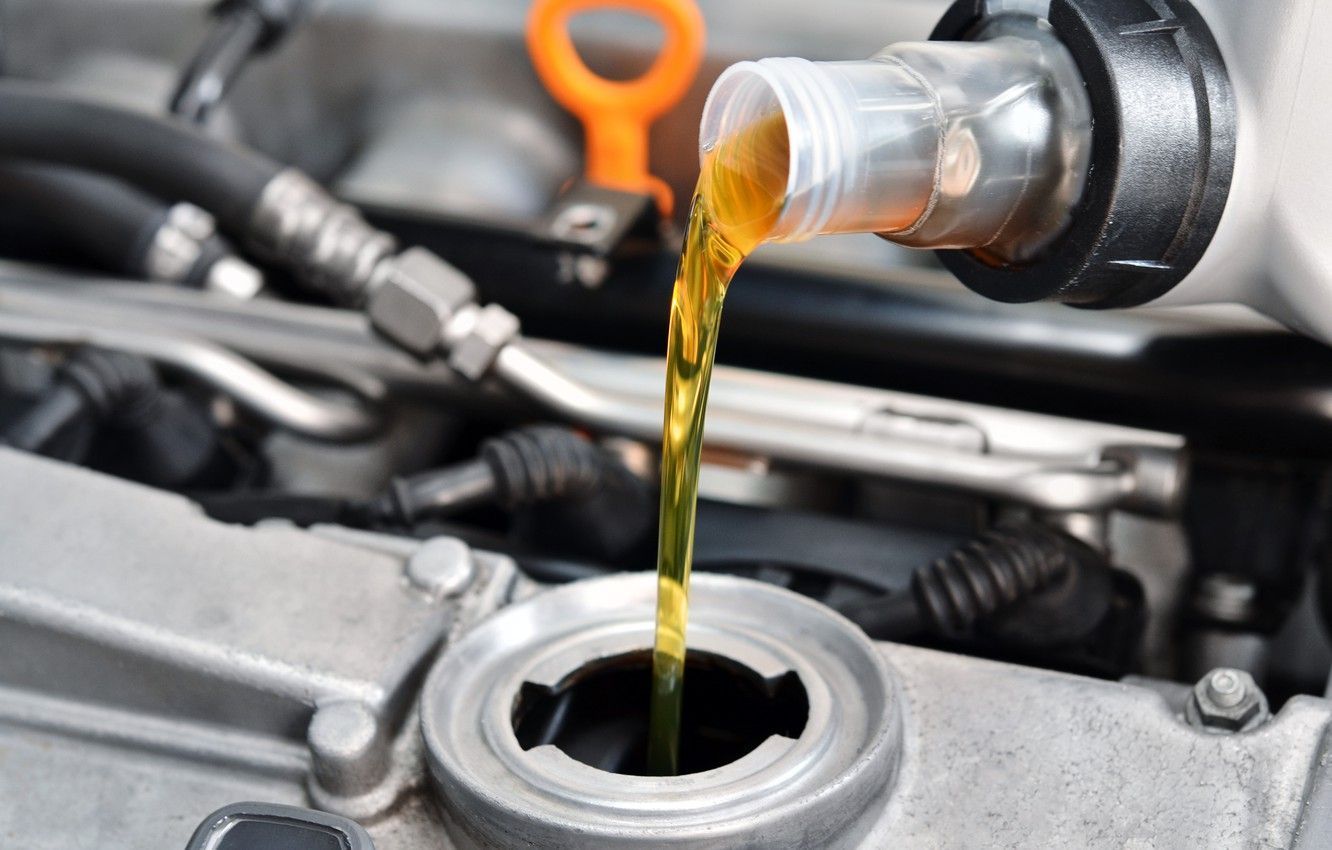 1332x850 Motor Oil Wallpaper