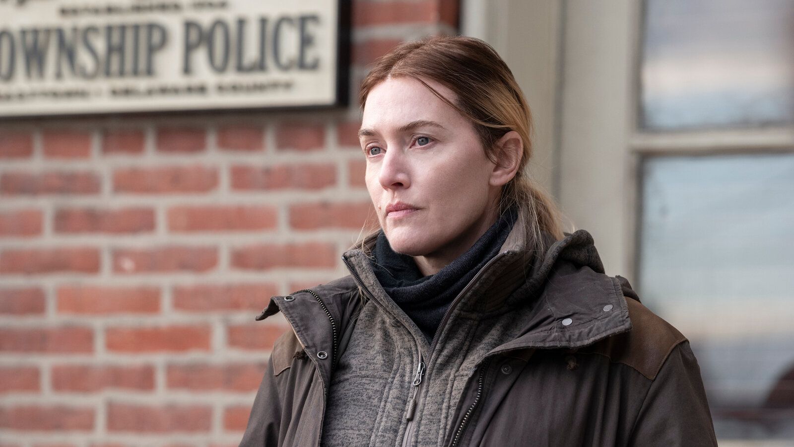 1600x900 Review: Kate Winslet Returns To HBO, Now As A Small Town Cop