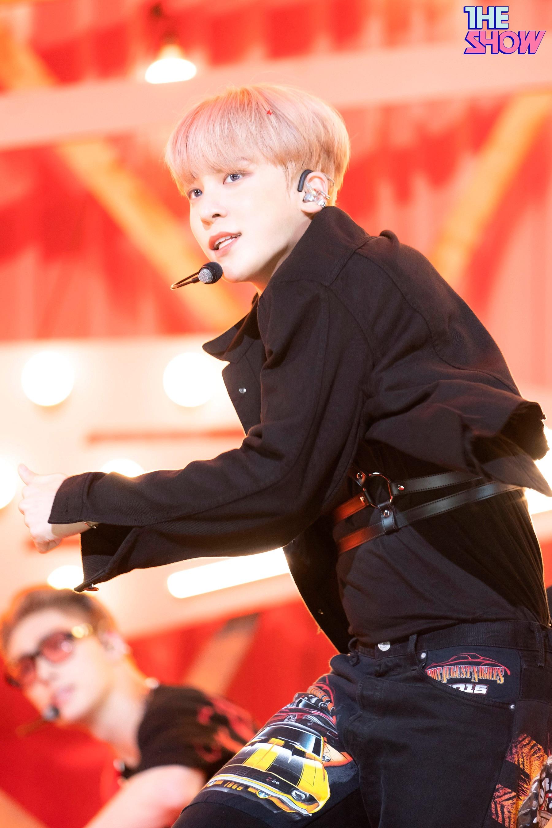 1800x2700 Throwback: ATEEZ (200901 Performance Photo) SBS THE SHOW