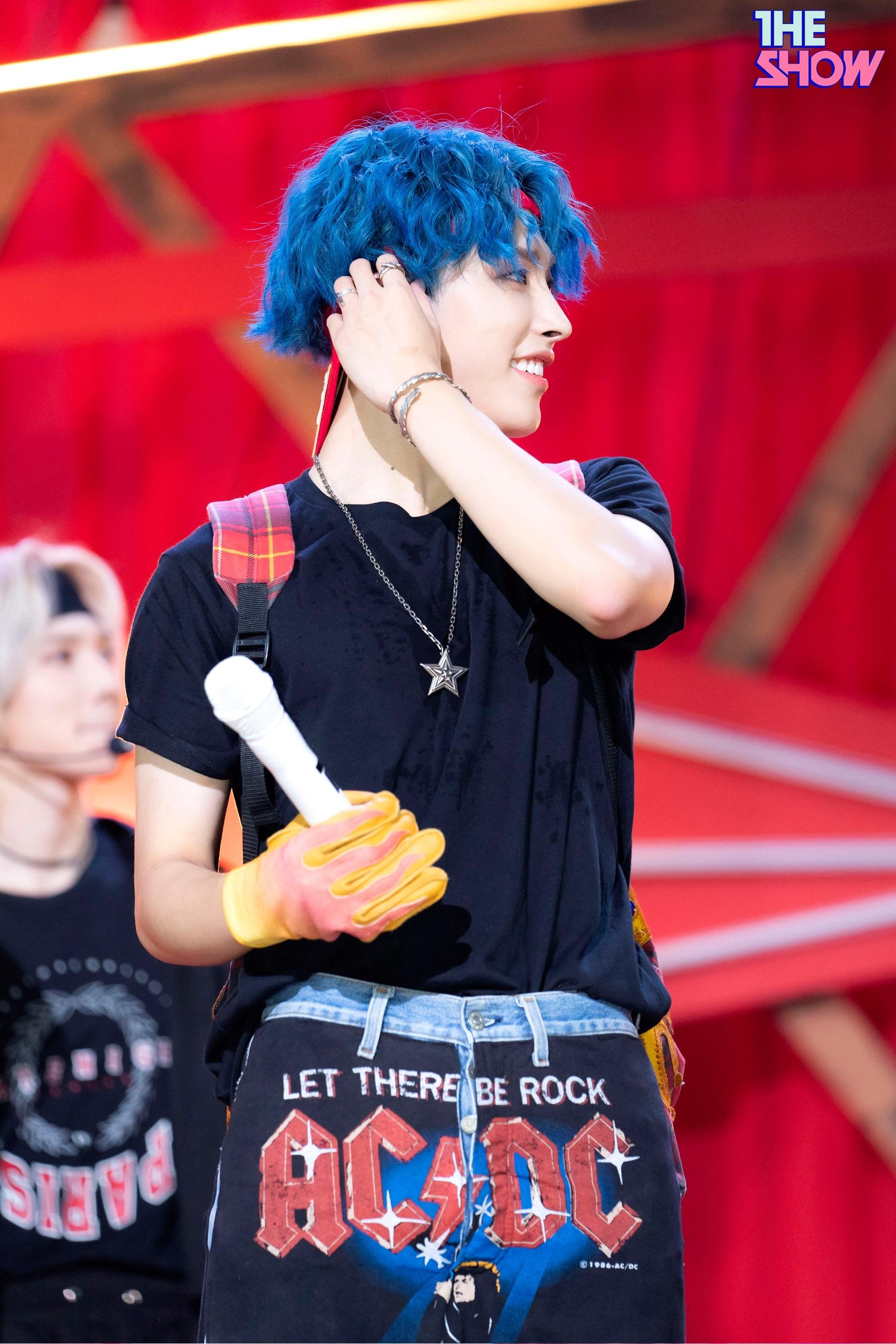 1800x2700 Throwback: ATEEZ (200901 Performance Photo) SBS THE SHOW