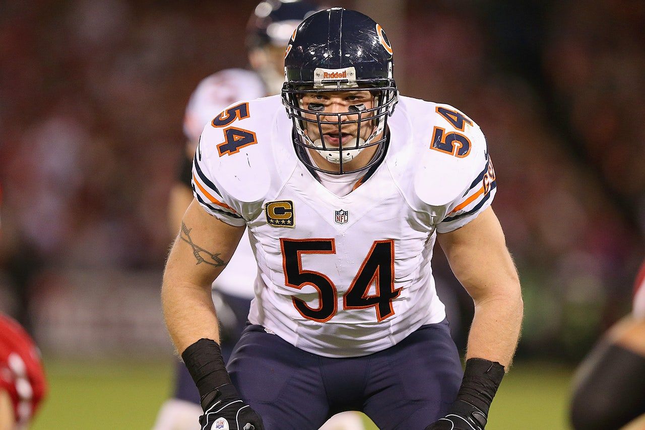 1280x854 Brian Urlacher among 6 former Chicago Bears up for College Football HOF