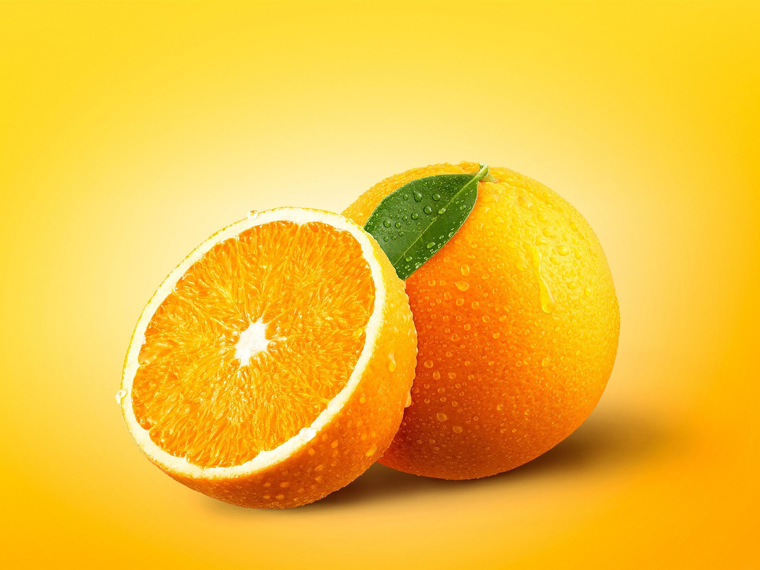 2560x1920 Fresh orange fruits water drop design