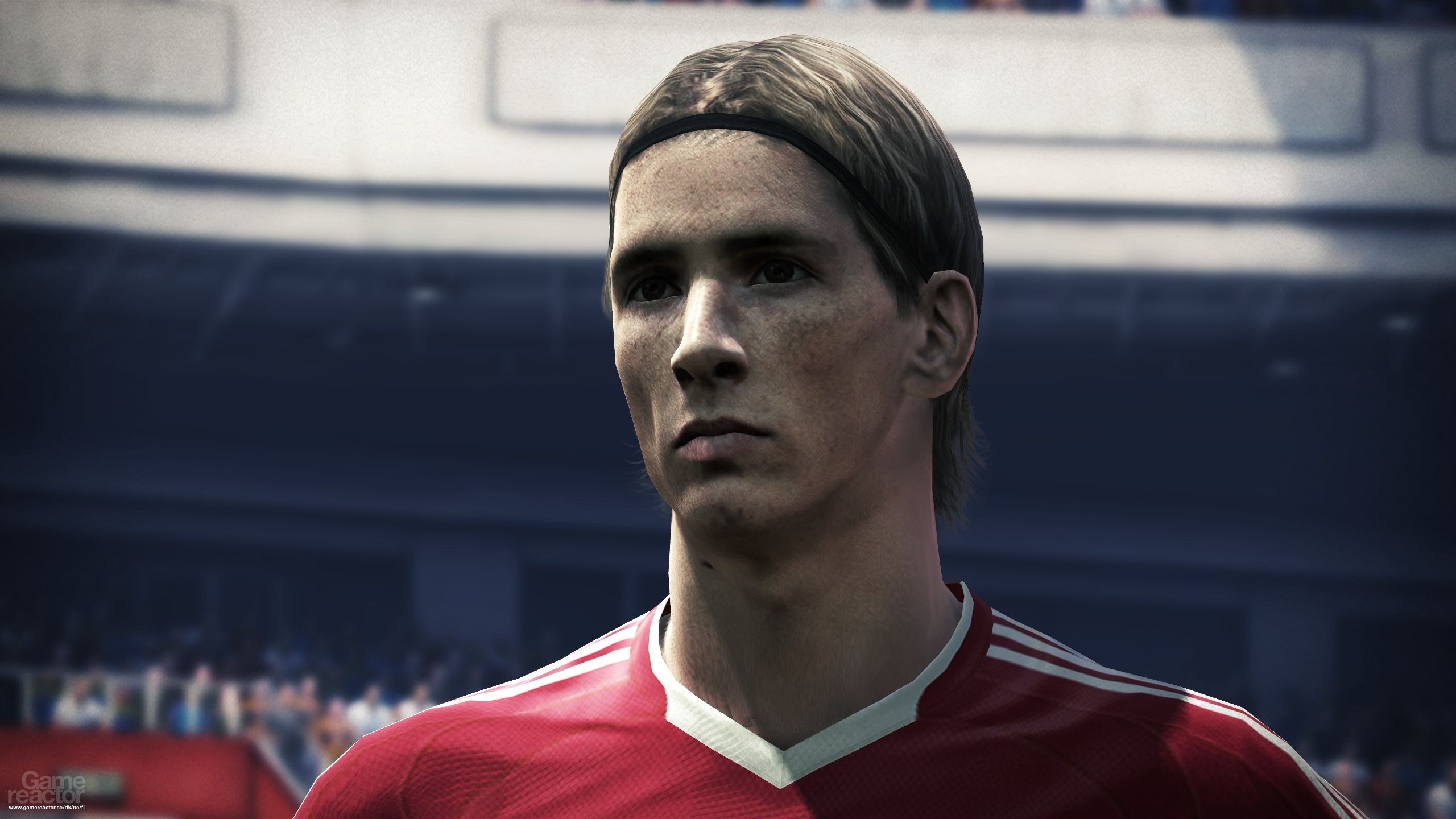2560x1440 Torres is new face of PES Evolution Soccer 2010