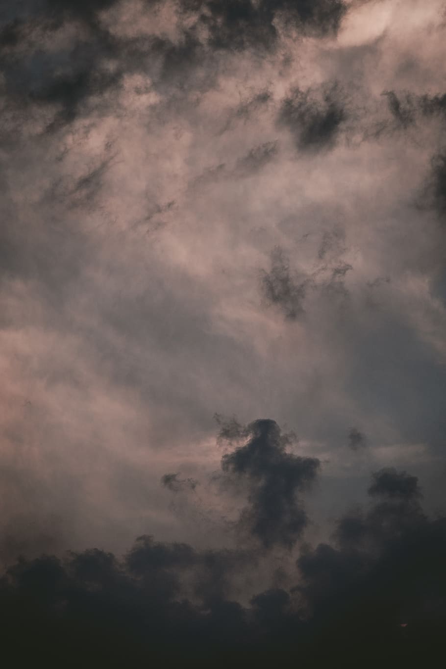 910x1365 sky, clouds, cloud, dark, moody, hazy, scary, halloween