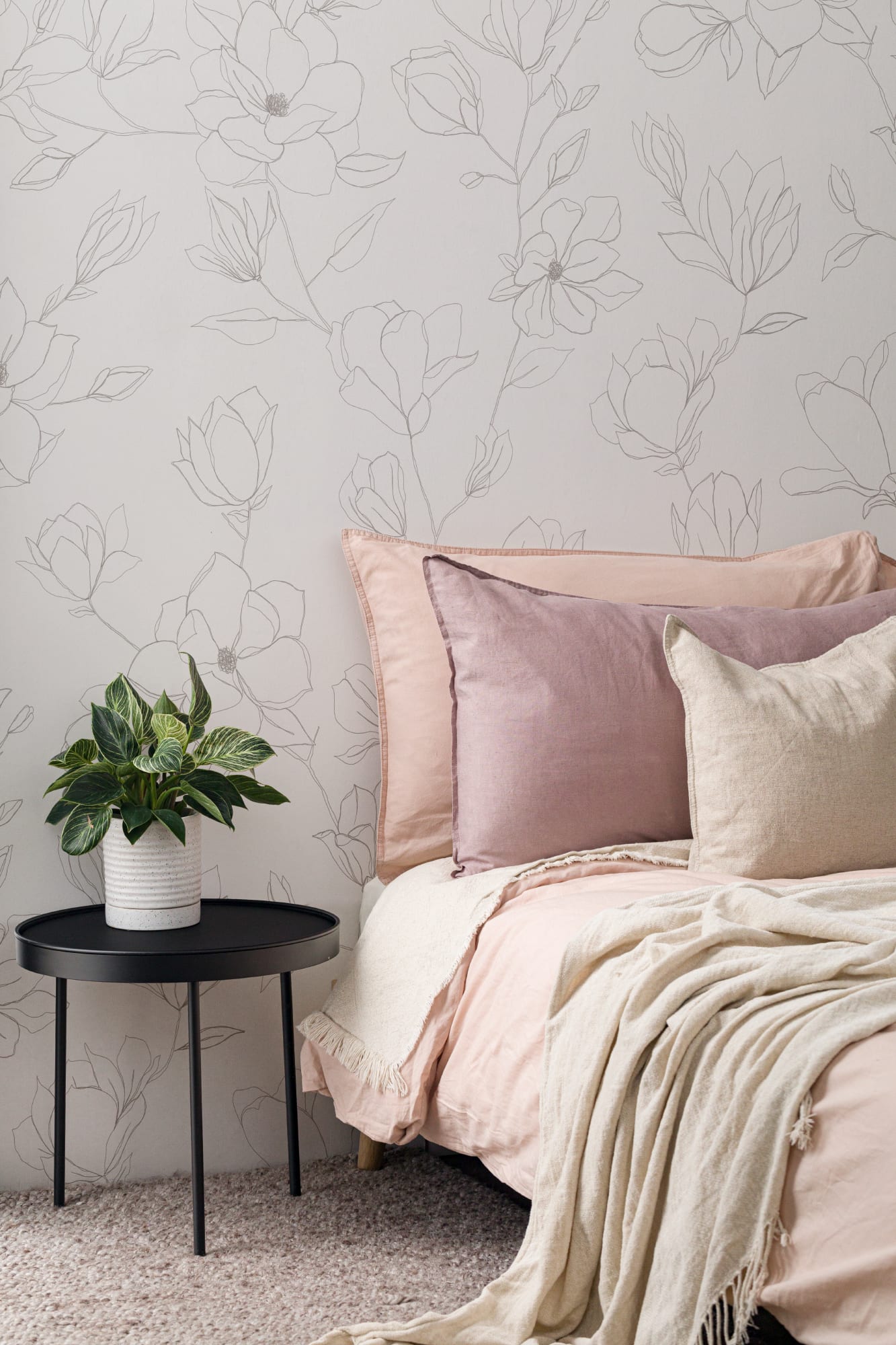 1333x2000 Minimalist Wallpaper Ideas For An Understated Home Aesthetic