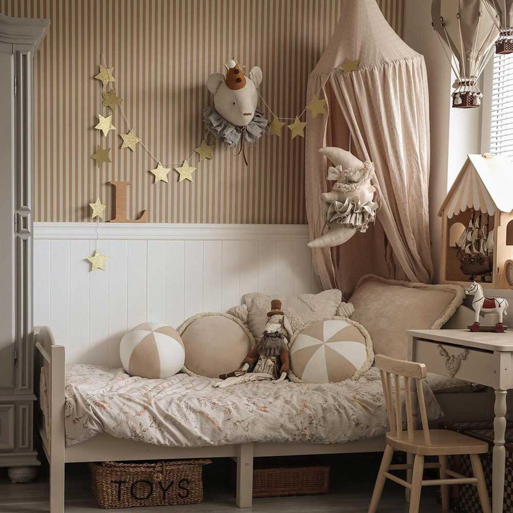 1000x1000 Simple Vintage Stripes Beige Brown Wallpaper