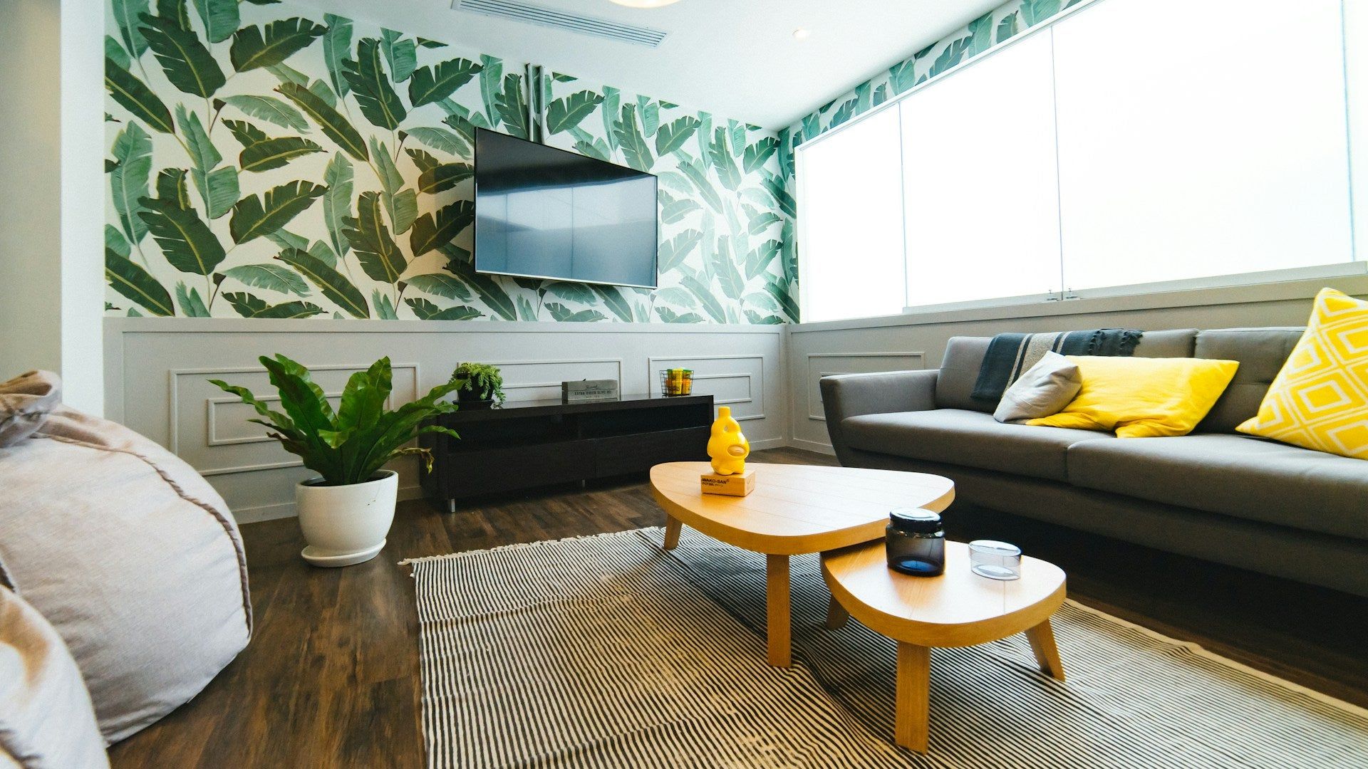 1920x1080 Choosing the Perfect Wallpaper for Your Interior Design