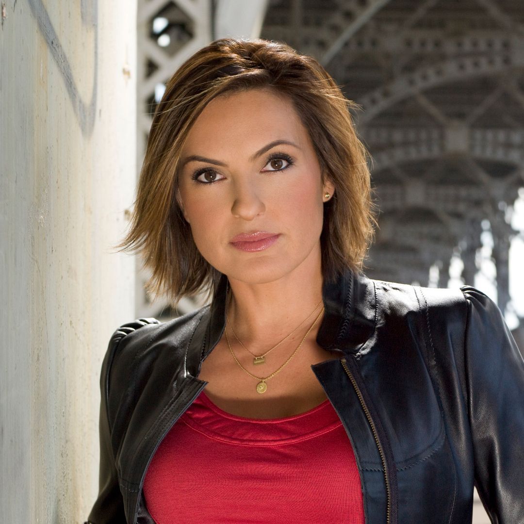 1080x1080 Mariska Hargitay Knows Olivia Benson's Hair Evolution Is a Thing