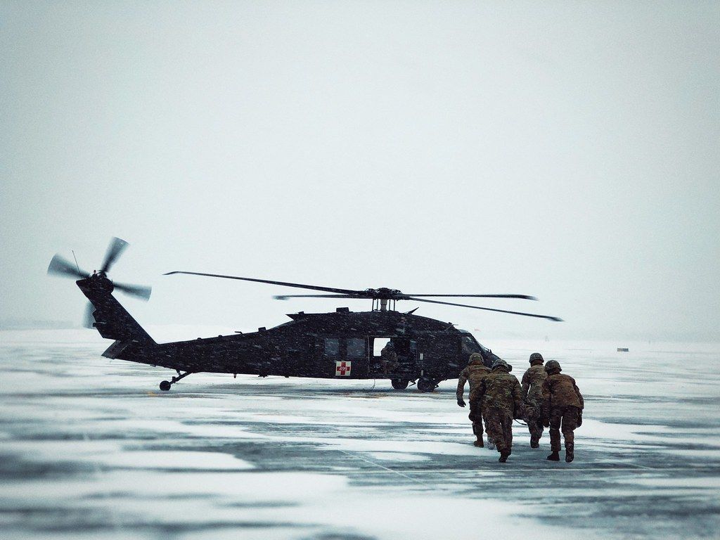 1024x768 MEDEVAC Training in a Snow Storm