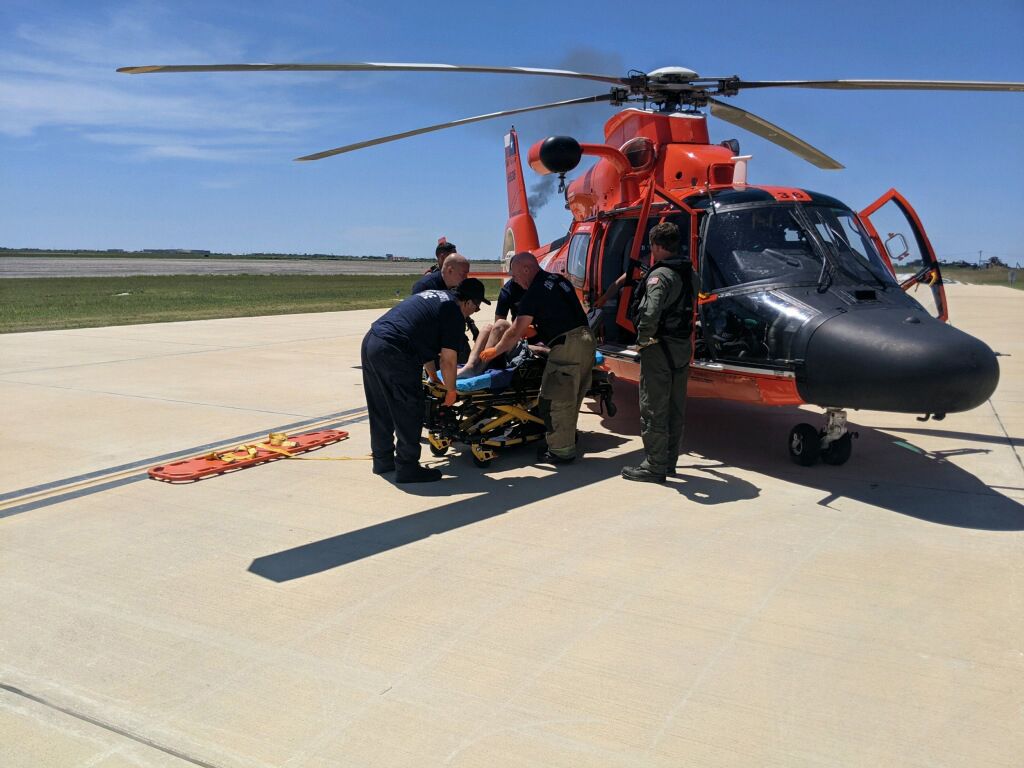 1024x768 Coast Guard medevac man from Bird Island Basin, Texas