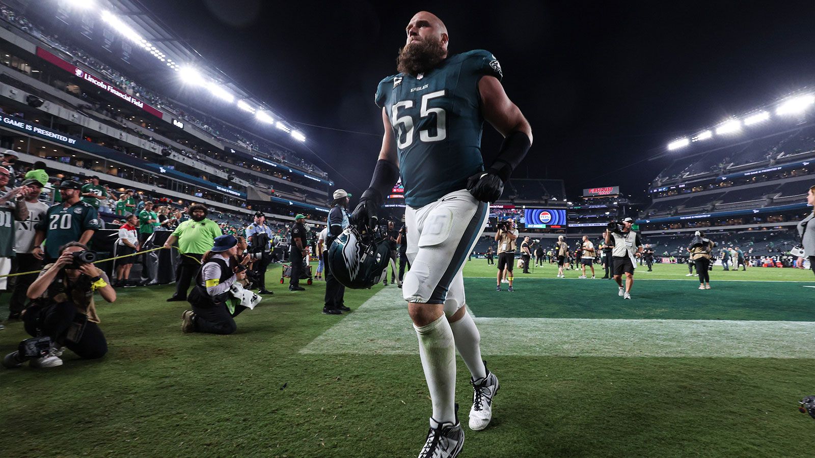 1600x900 Eagles news: Lane Johnson replacement goes to Philly in ESPN mock draft