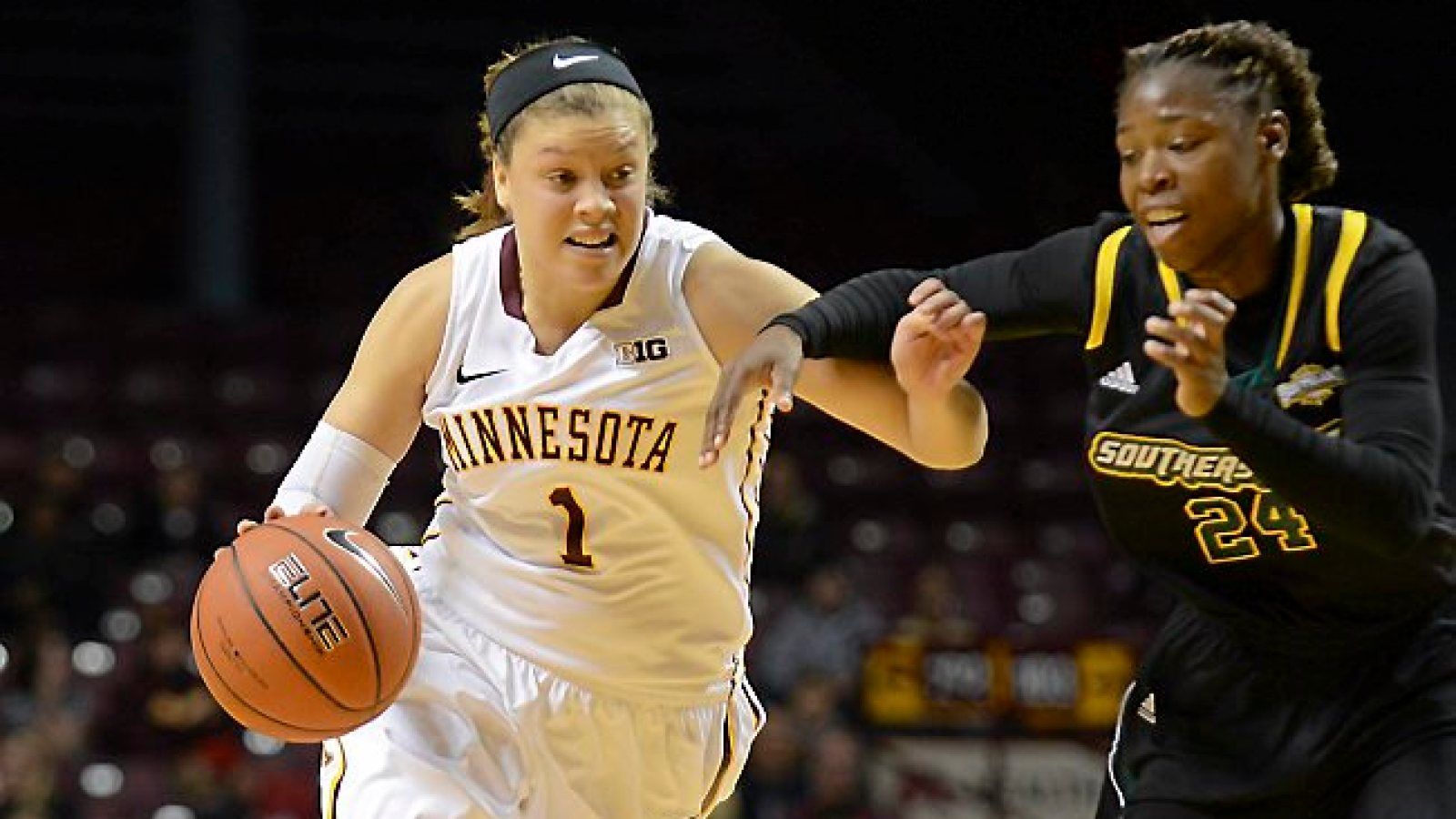 1600x900 Gophers women's basketball: Rachel Banham scores 24 in win