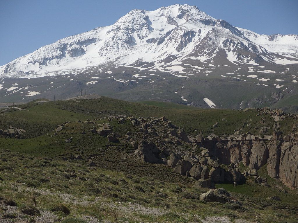 1024x768 Mount Sabalan Mountain Ardabil Province Iran Middle East A