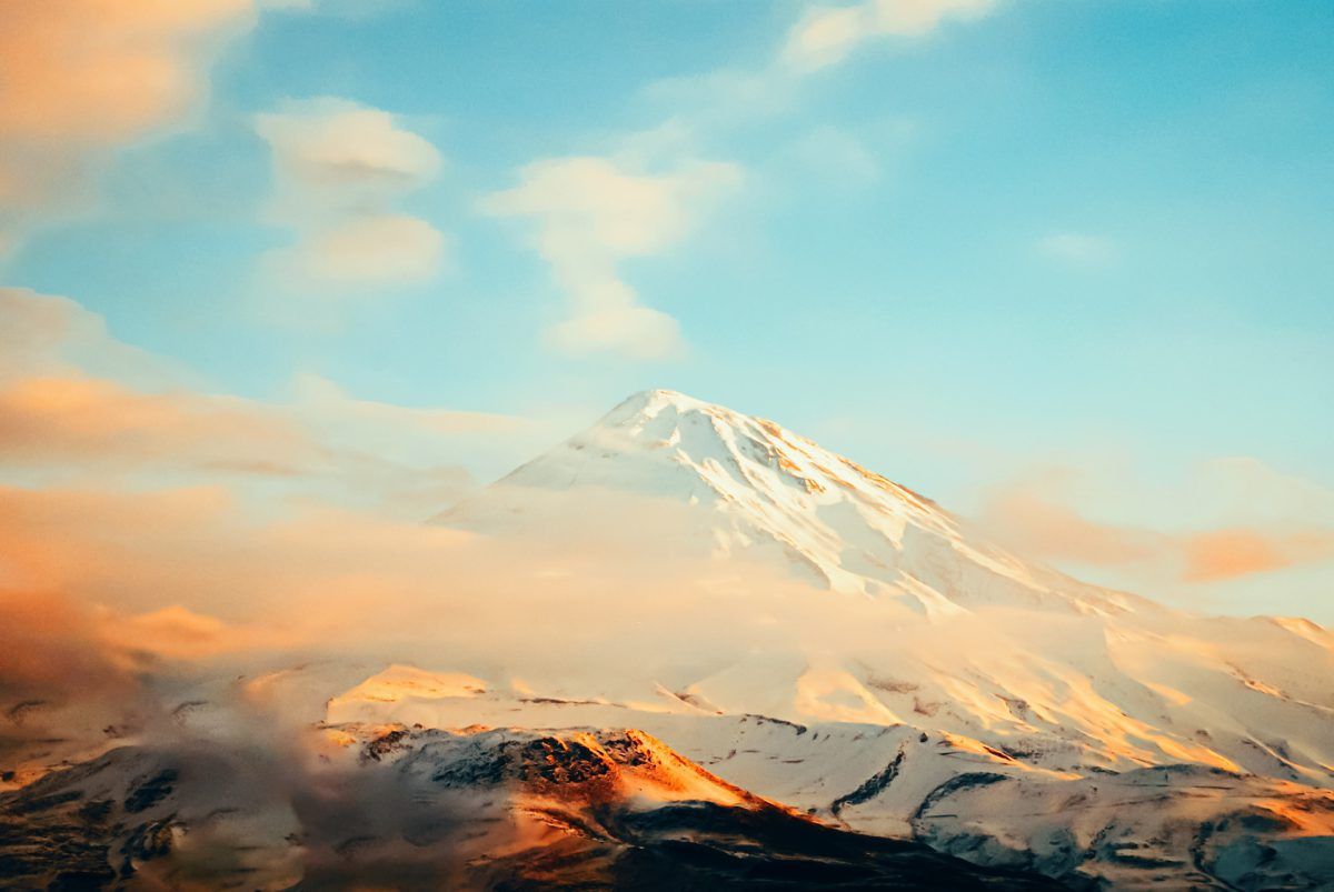 1200x803 Tallest Mountains in Iran: Embark on a Thrilling Adventure Iran Tour