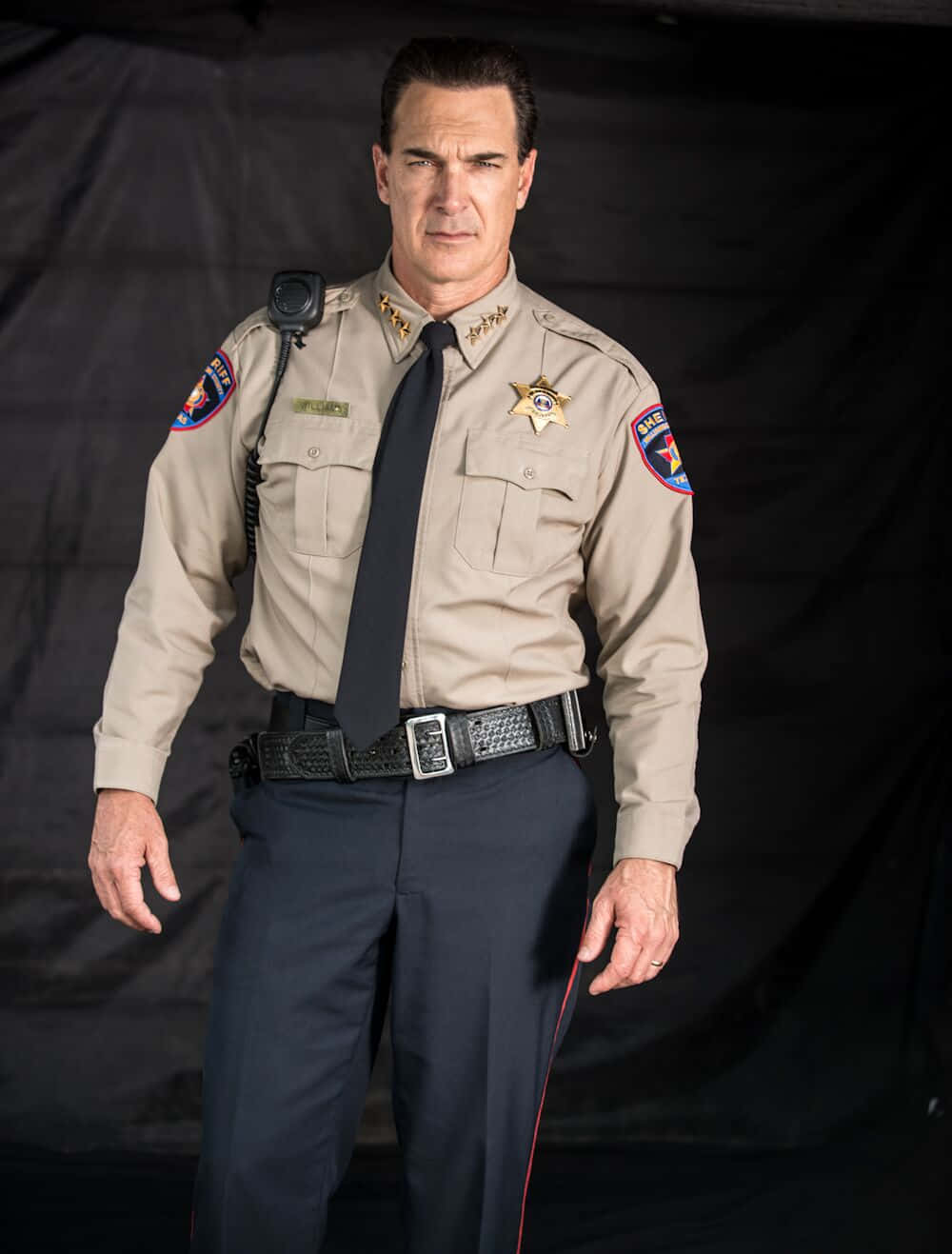 1000x1317 Download Patrick Warburton in Character Wallpaper