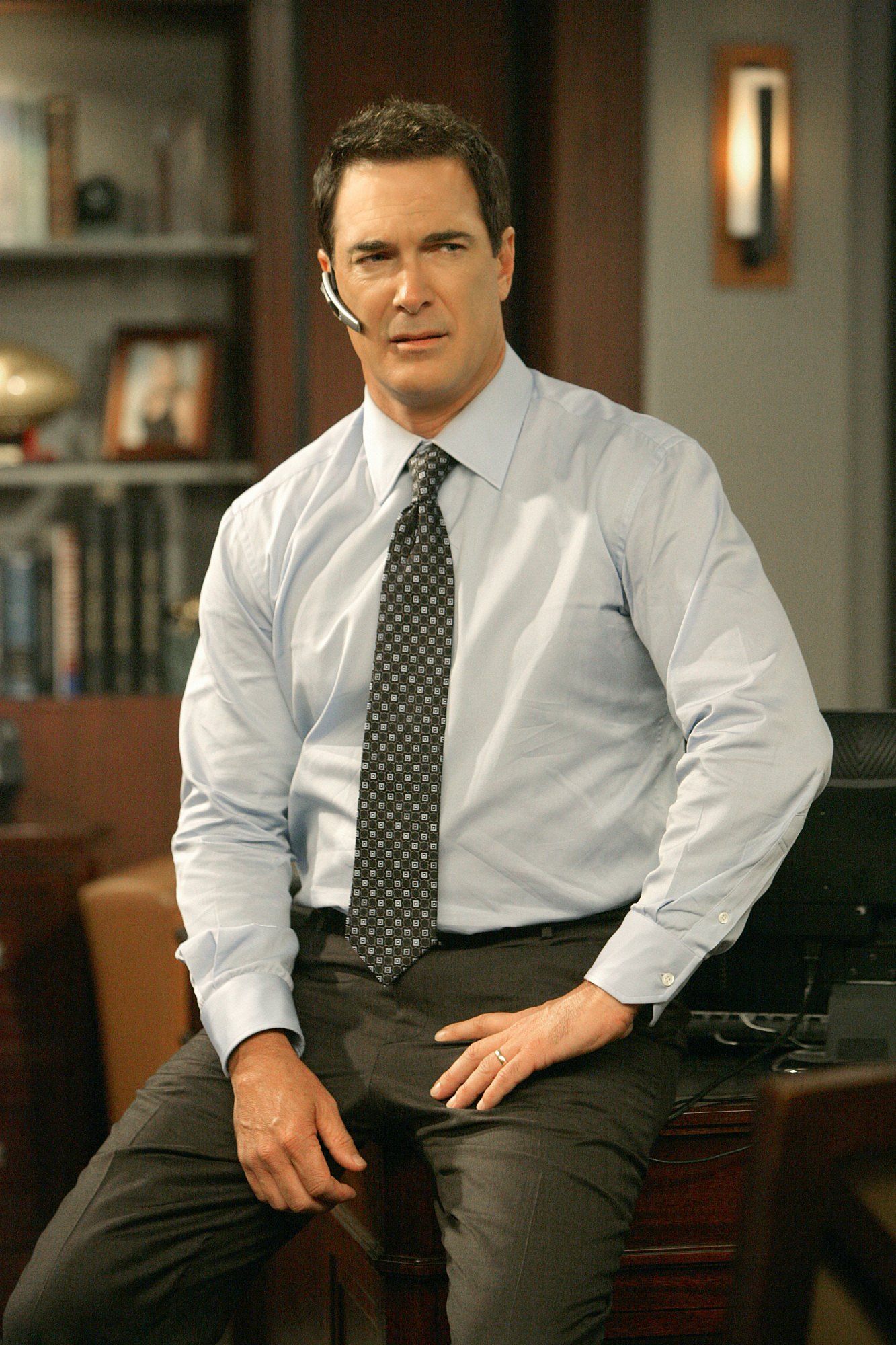 1333x2000 Patrick Warburton