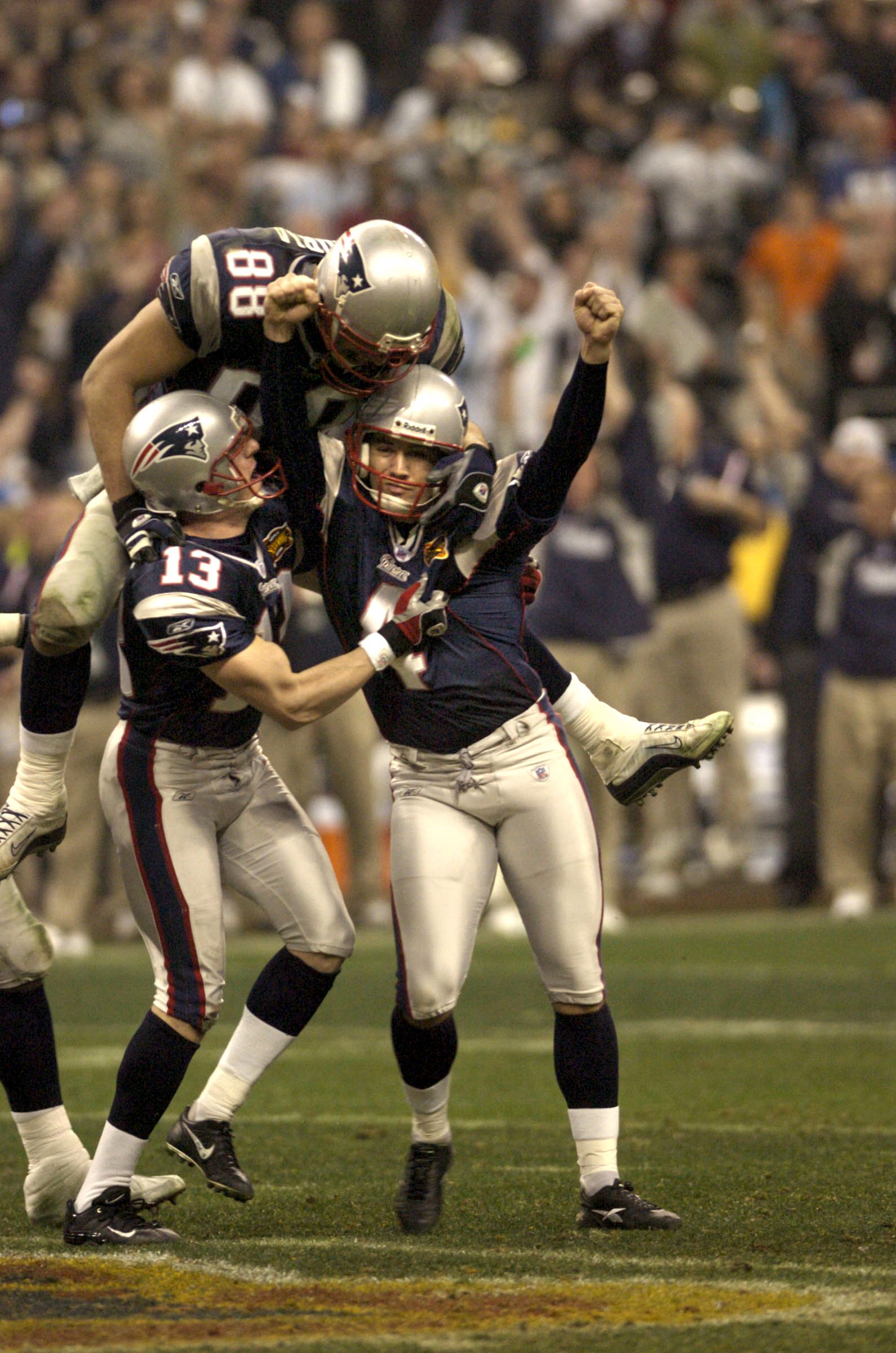 1590x2400 Step up to fill Adam Vinatieri's shoes