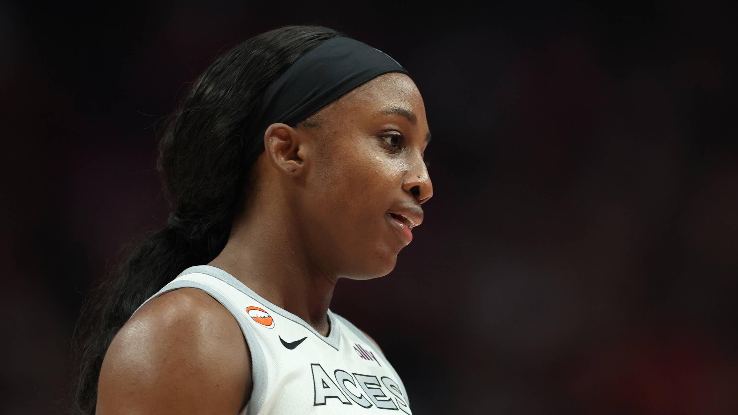 2560x1440 WNBA to Punish Jackie Young After Las Vegas Aces Game