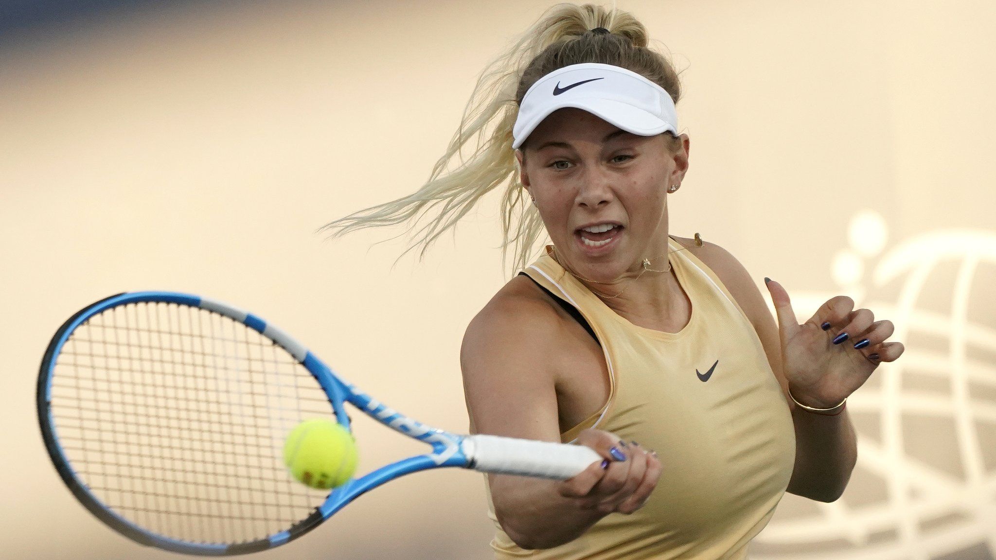2048x1152 US Open 2019: Amanda Anisimova withdraws after death of her father Konstantin